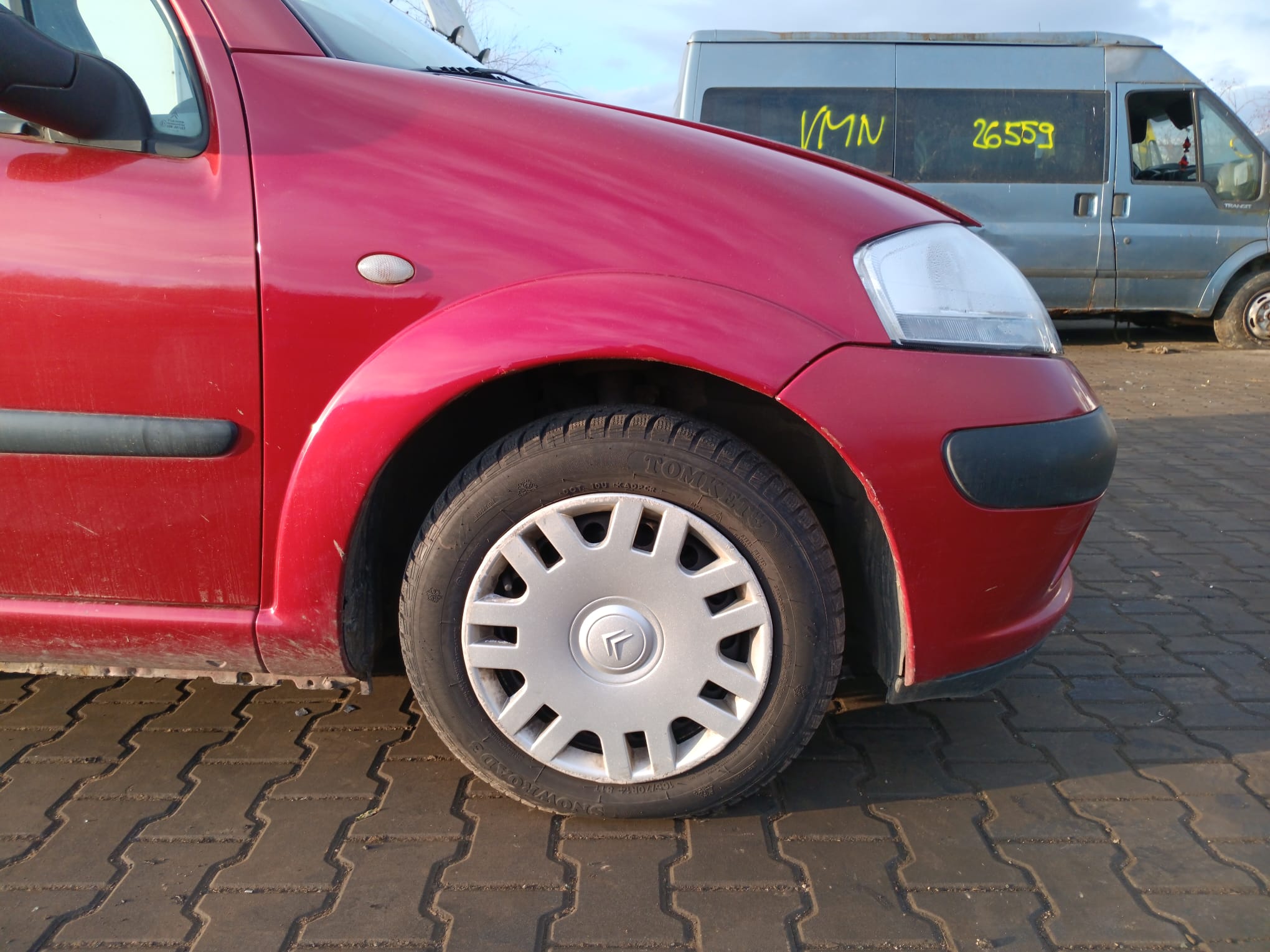 front_right_fender