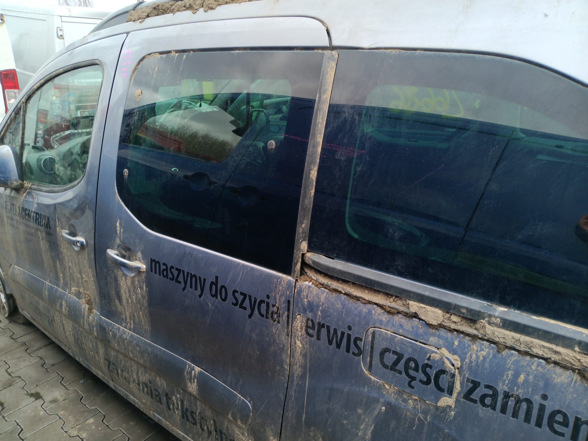 left_rear_door