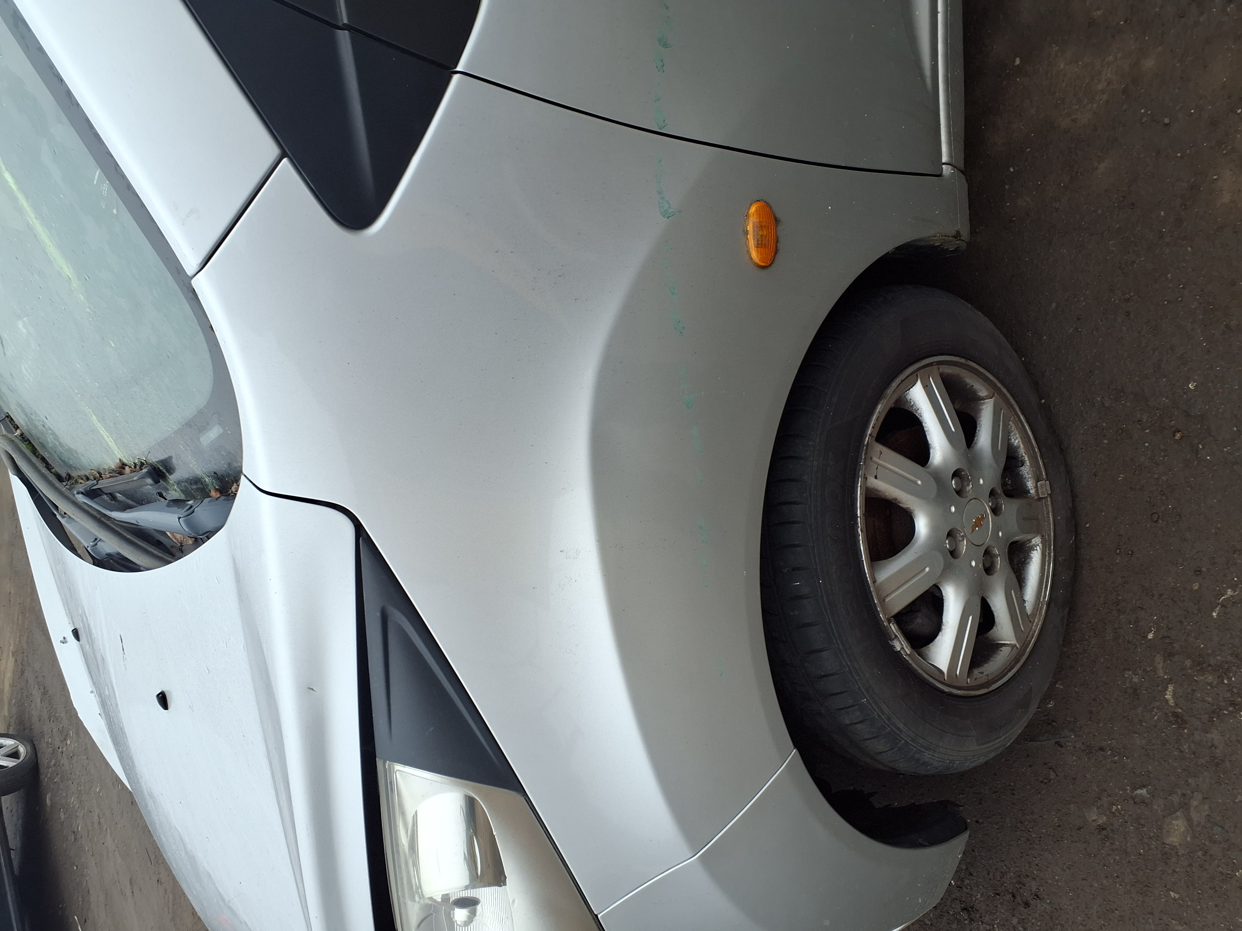 front_left_fender