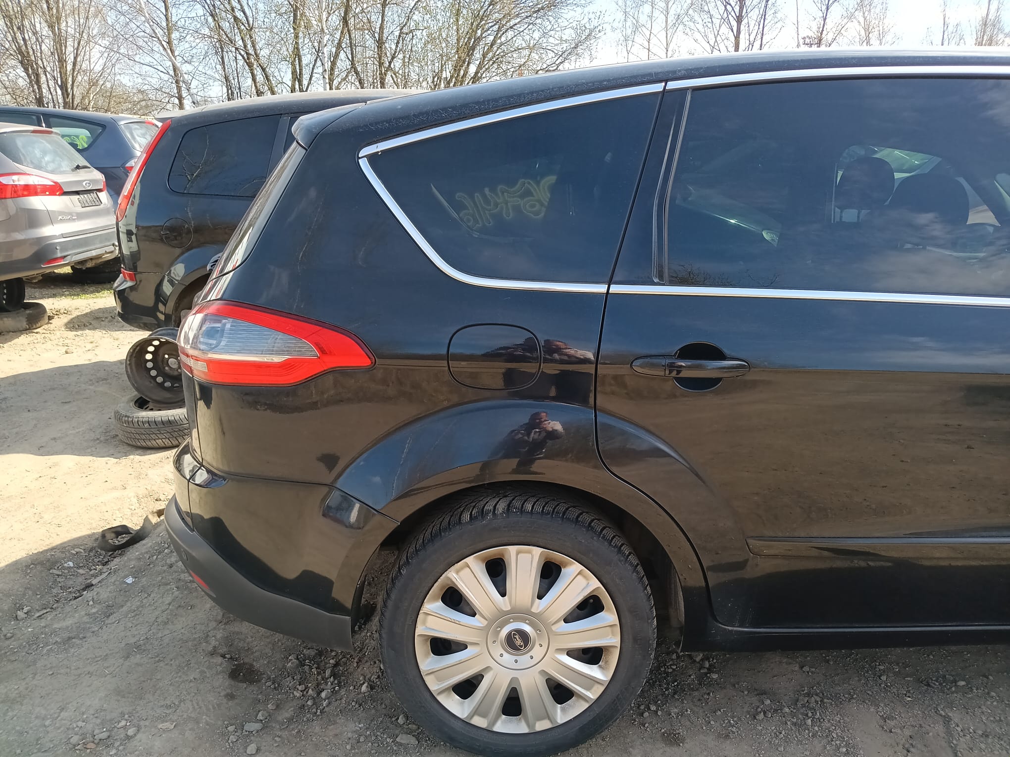 rear_right_fender