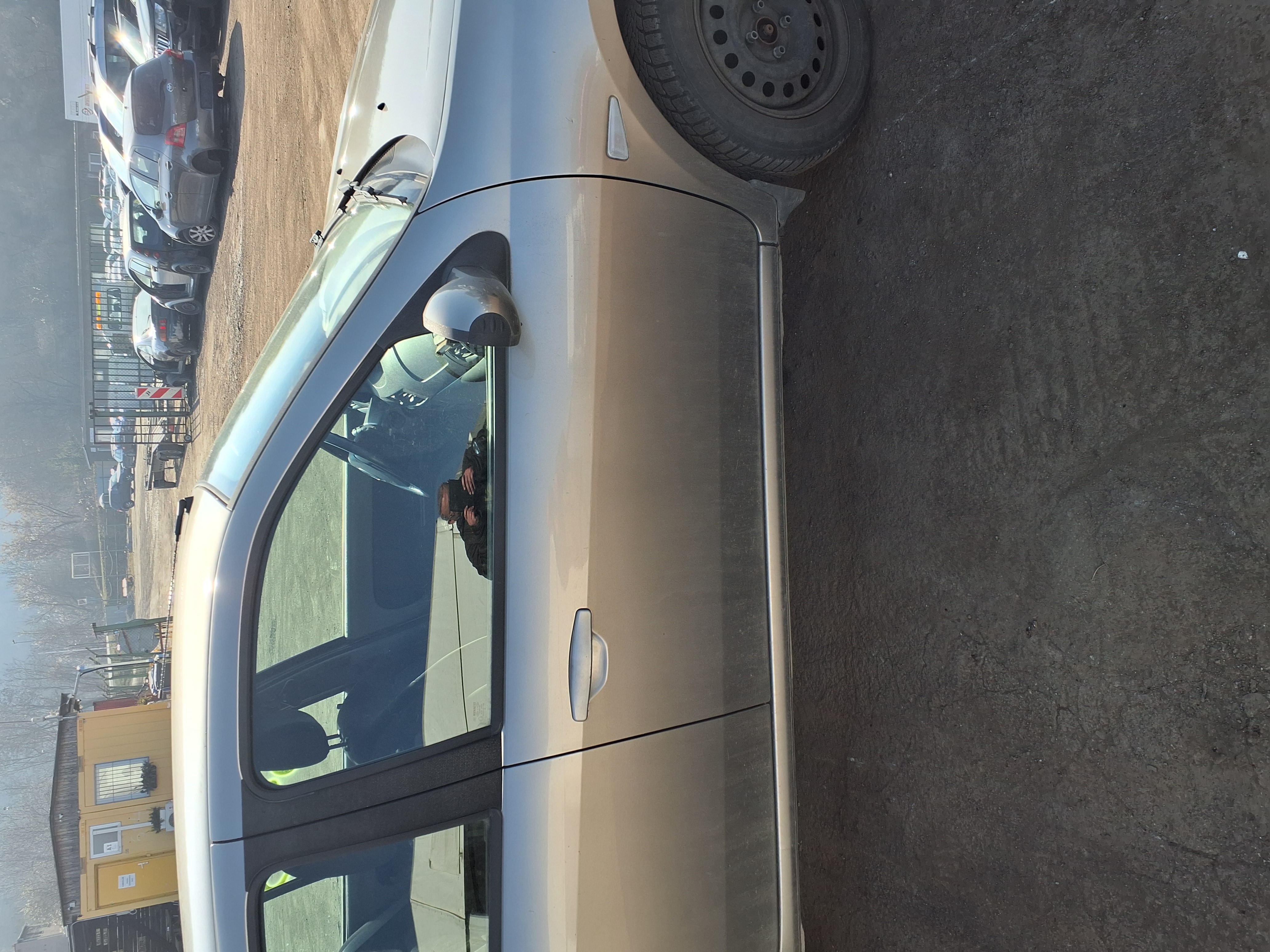 right_front_door