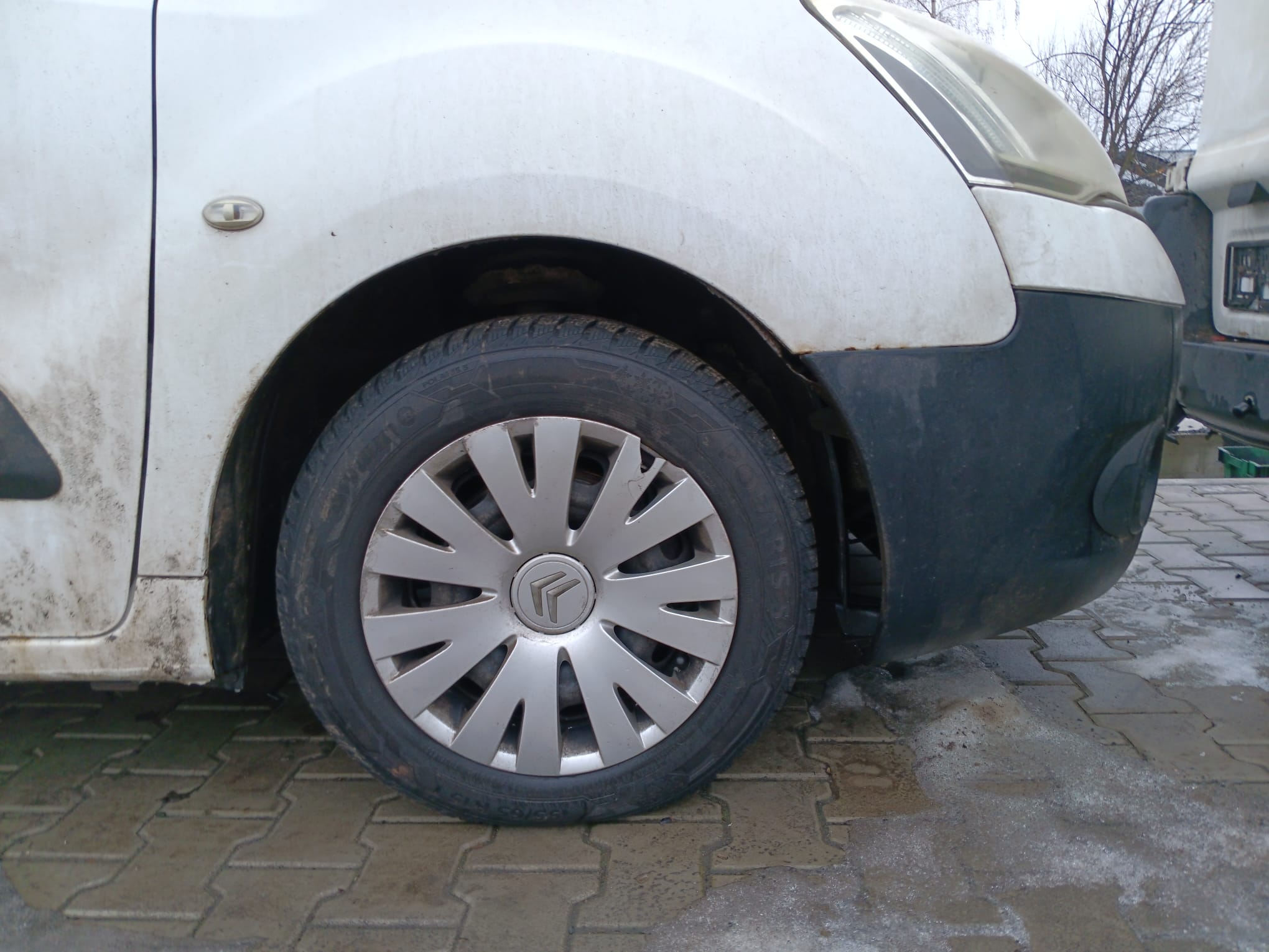 front_right_wheel