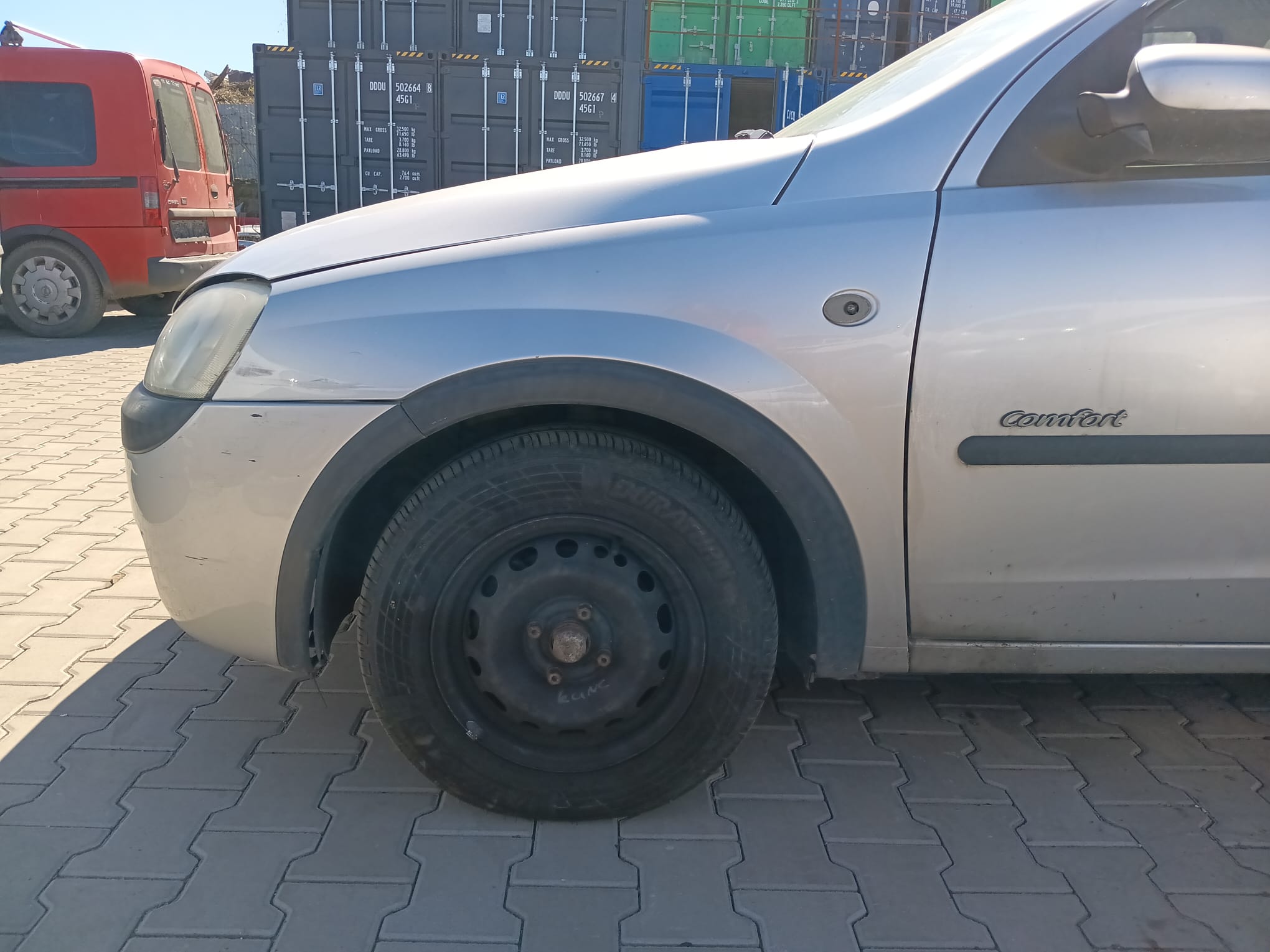 front_left_fender