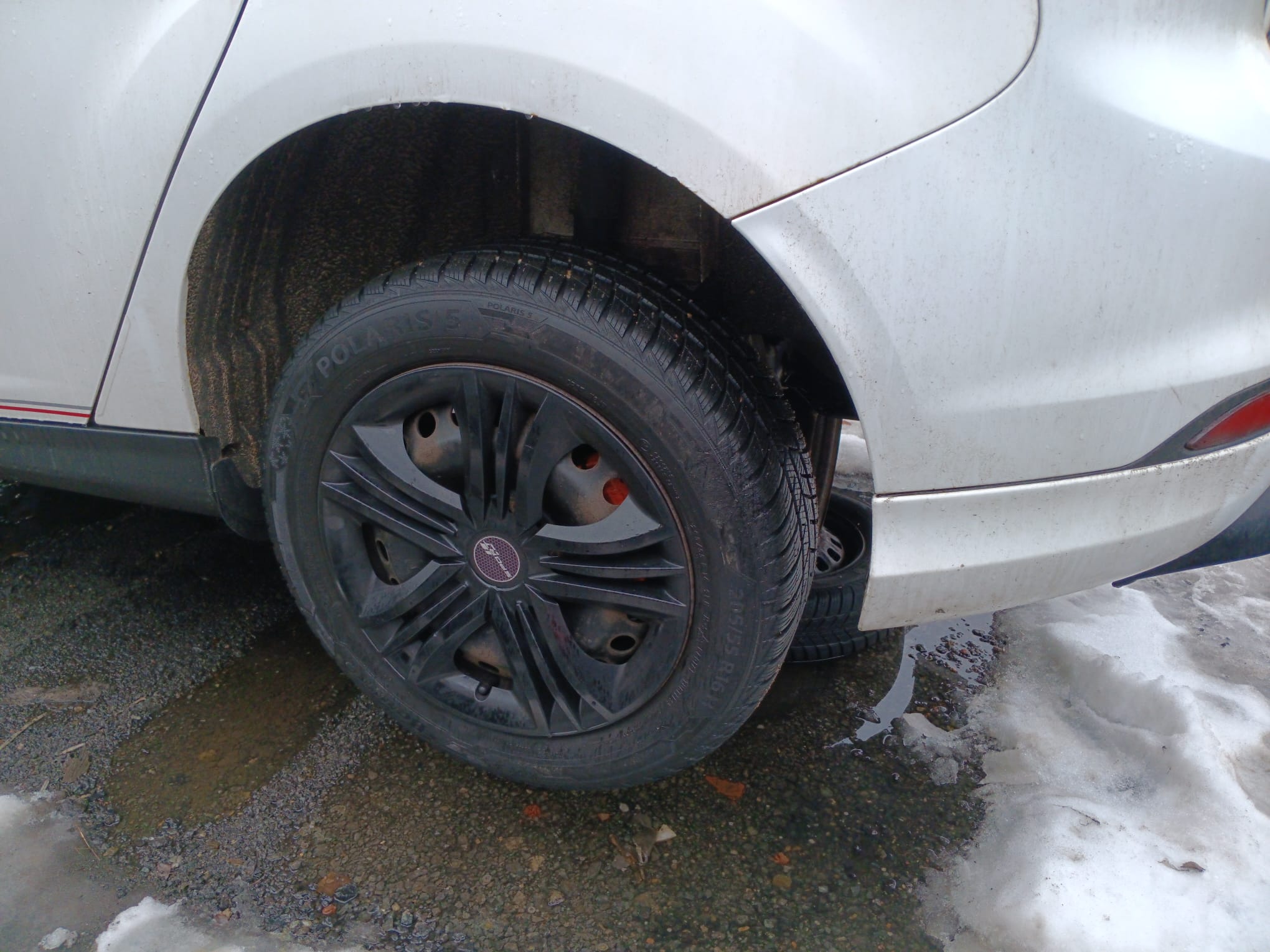 rear_left_wheel