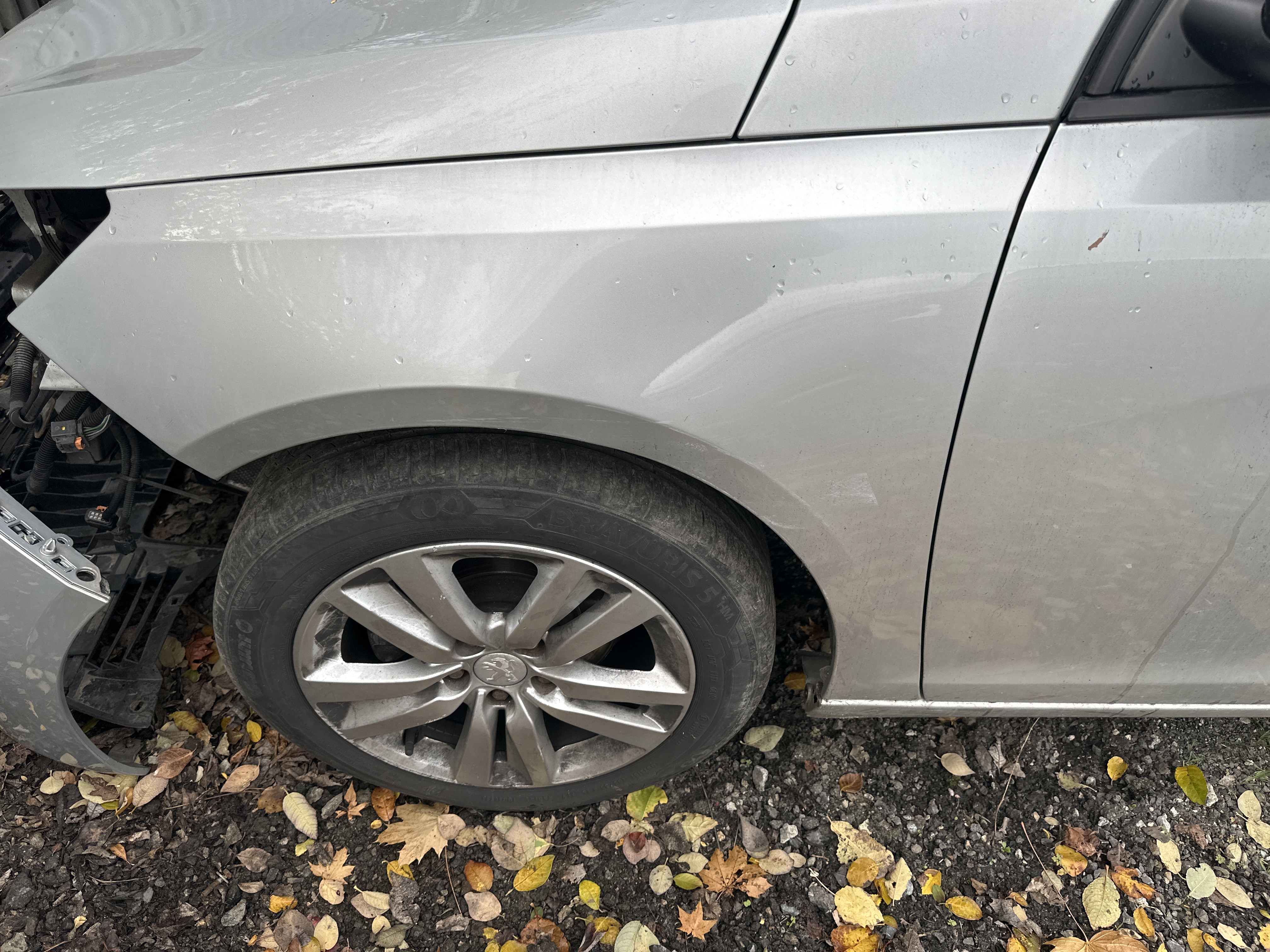 front_left_fender