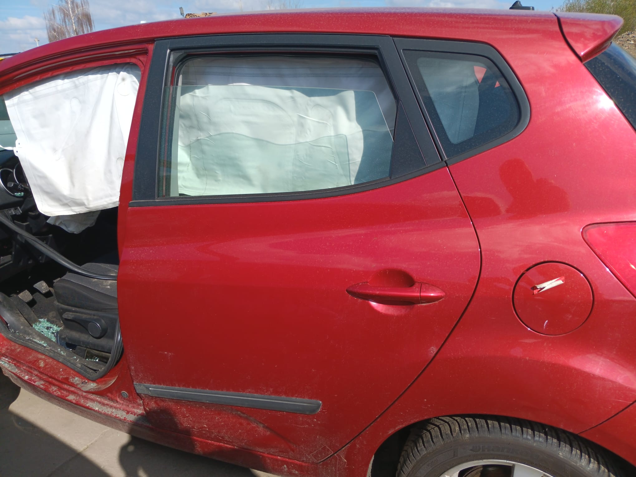 left_rear_door