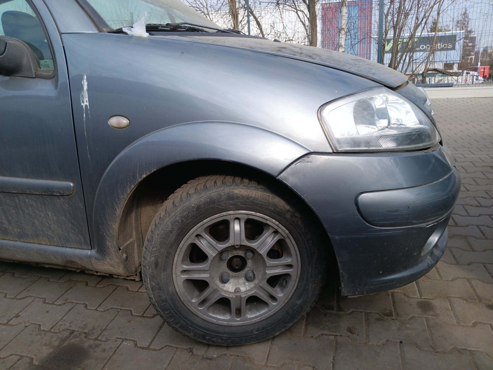 front_right_fender