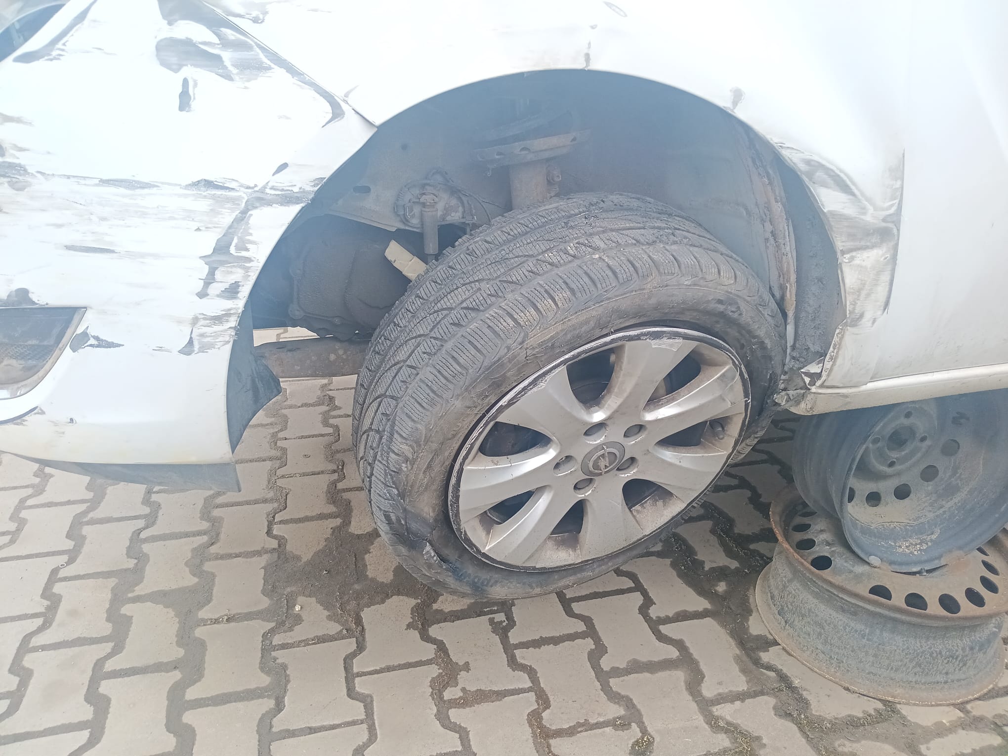 front_left_wheel