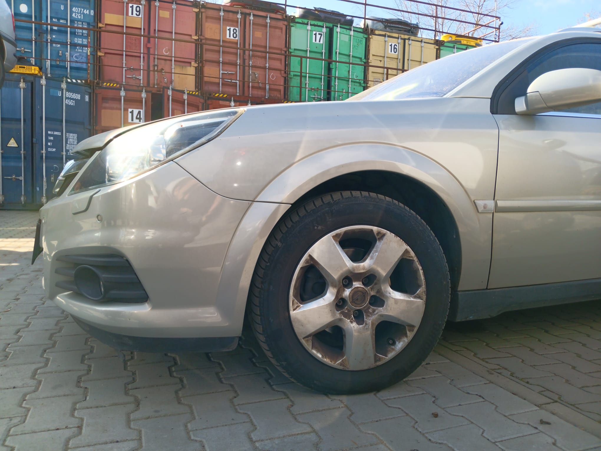 front_left_fender