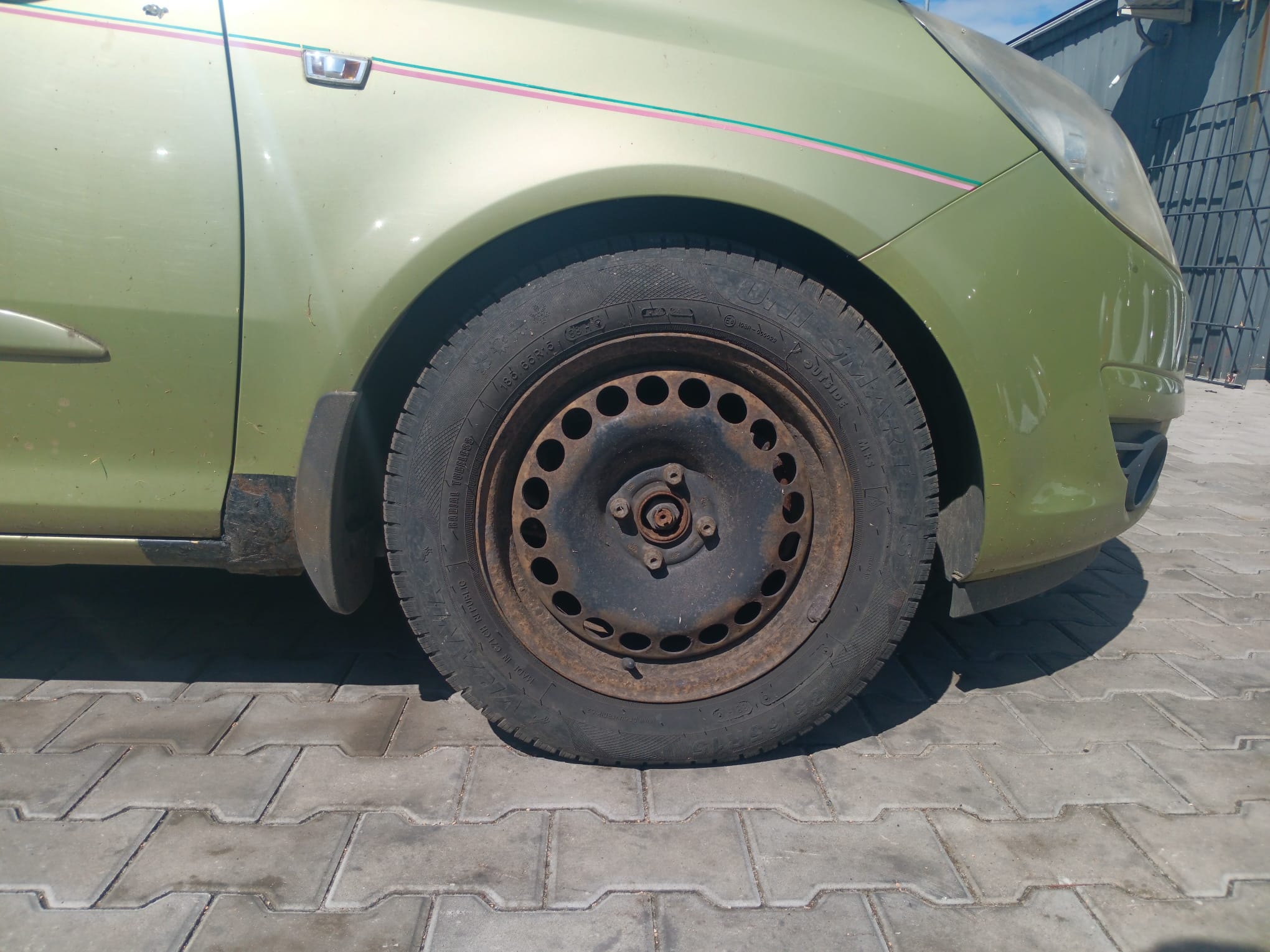 front_right_wheel