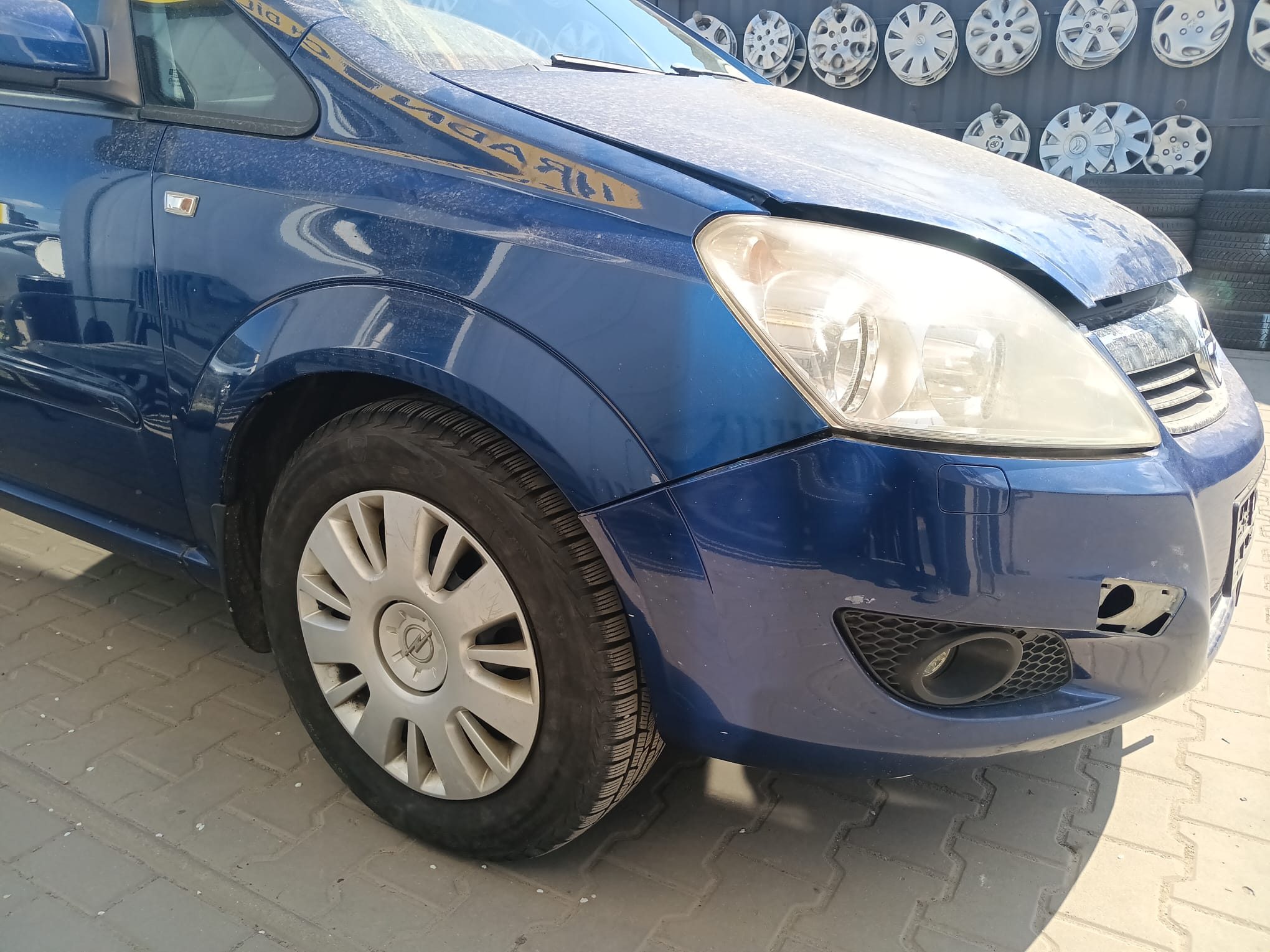 front_right_fender