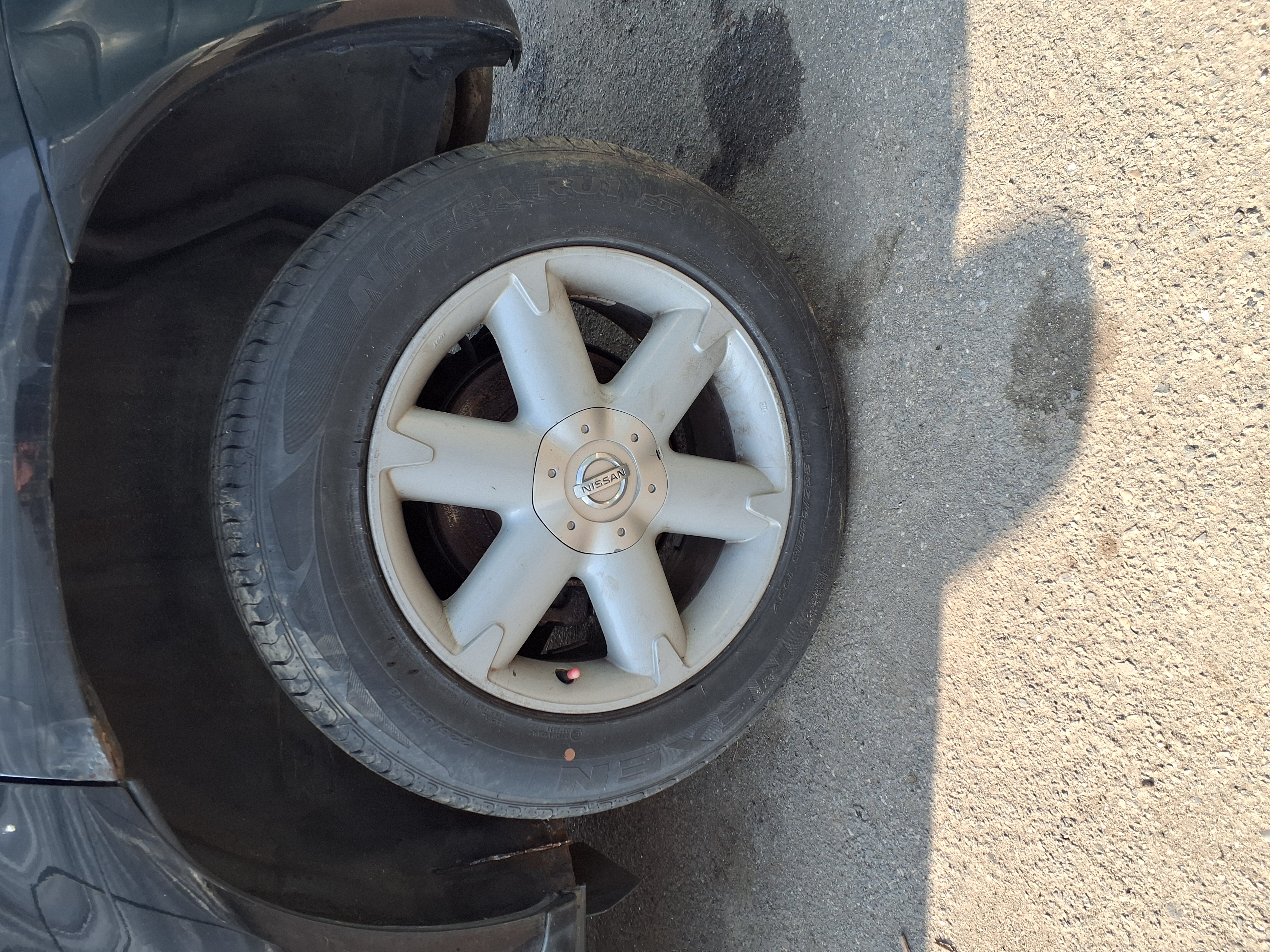 rear_left_wheel