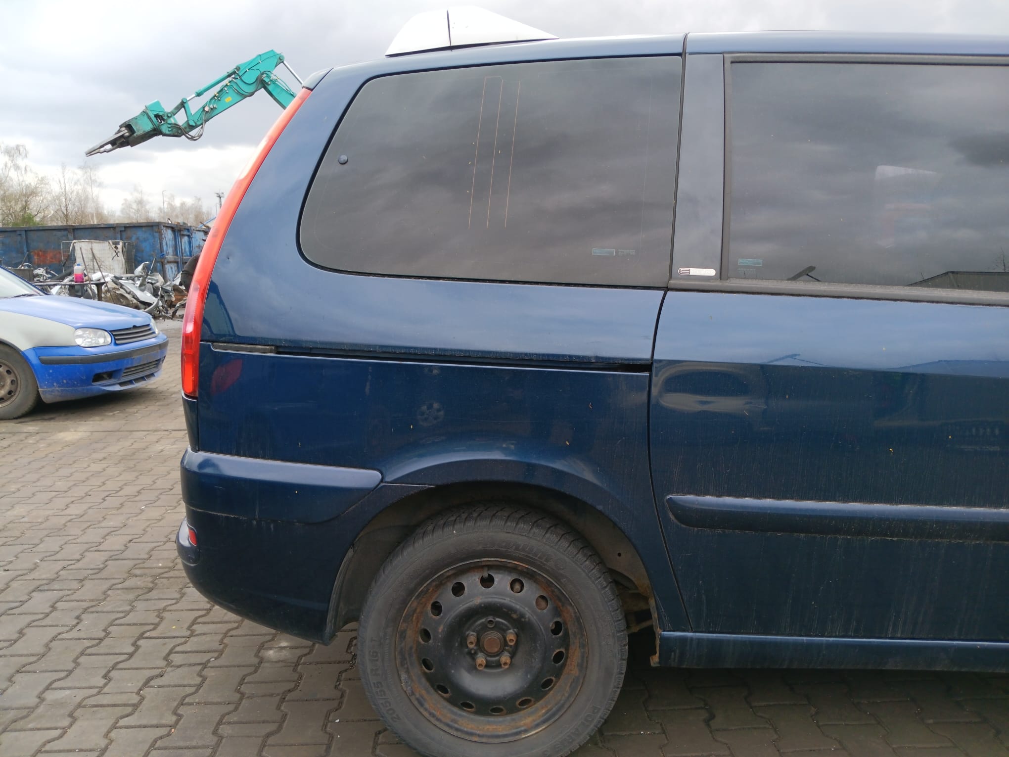 rear_right_fender