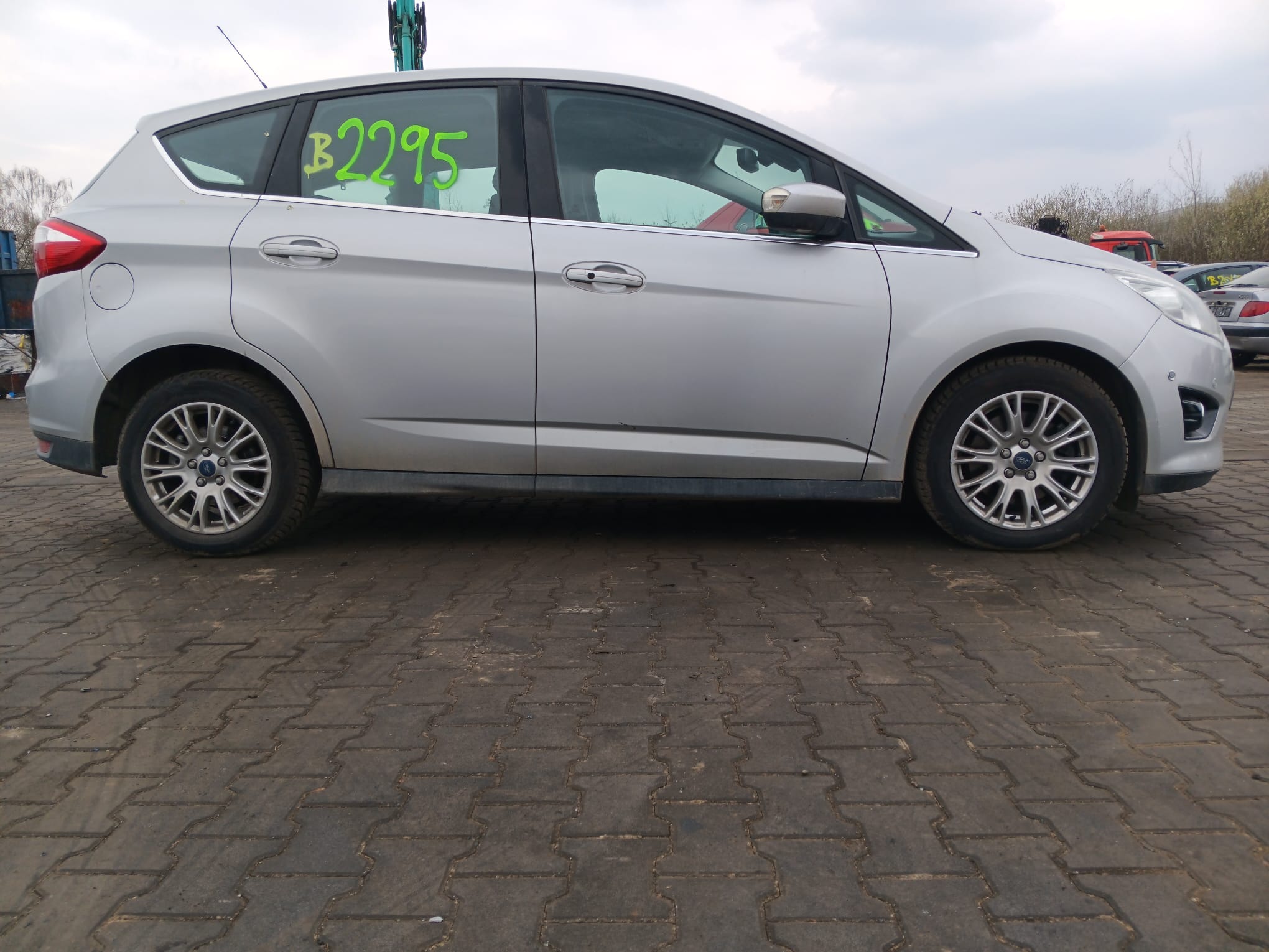 right_side_view