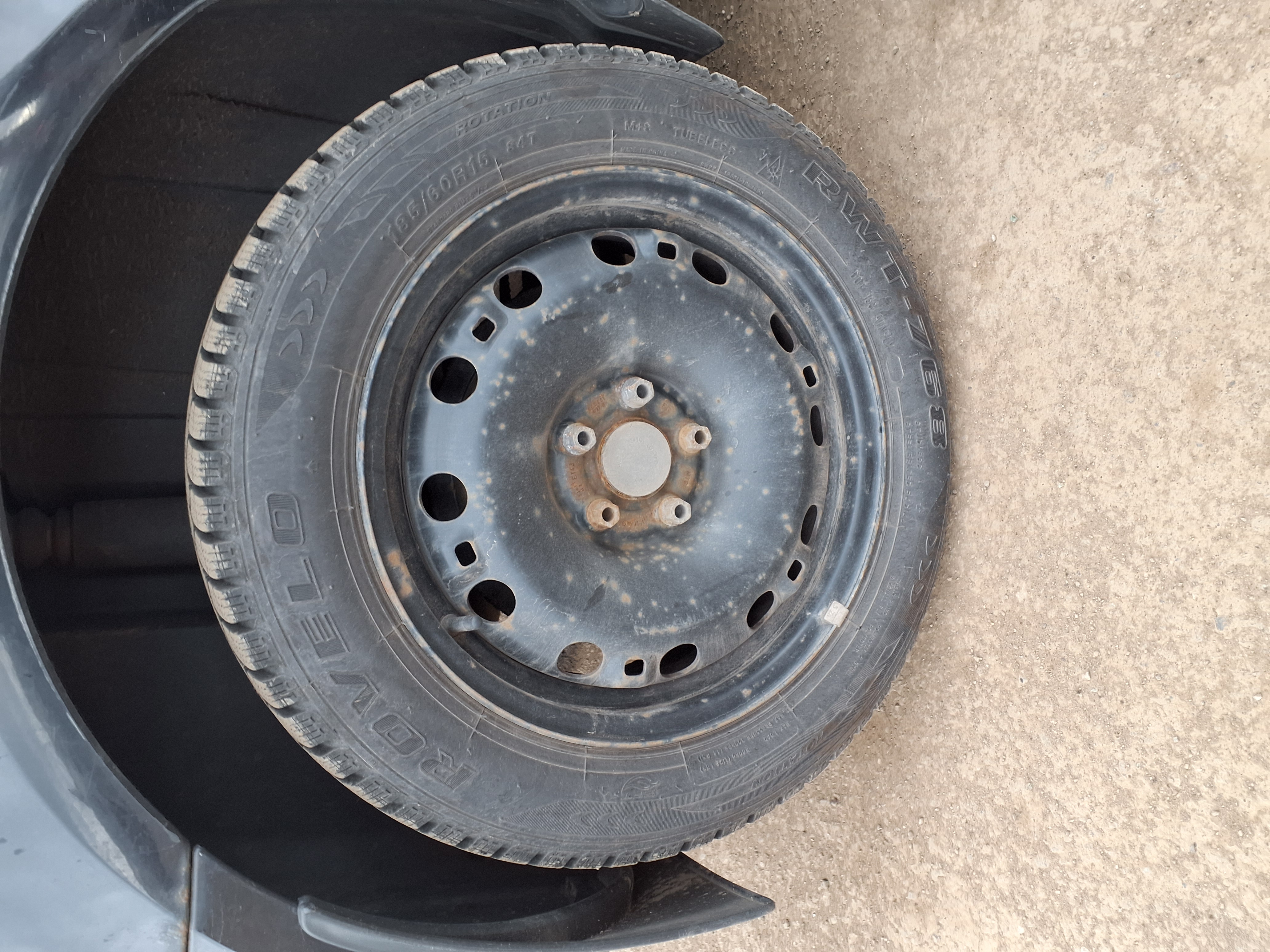 rear_right_wheel