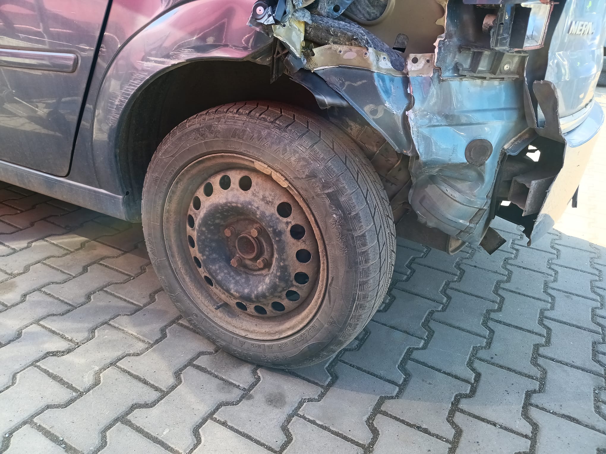 rear_left_wheel