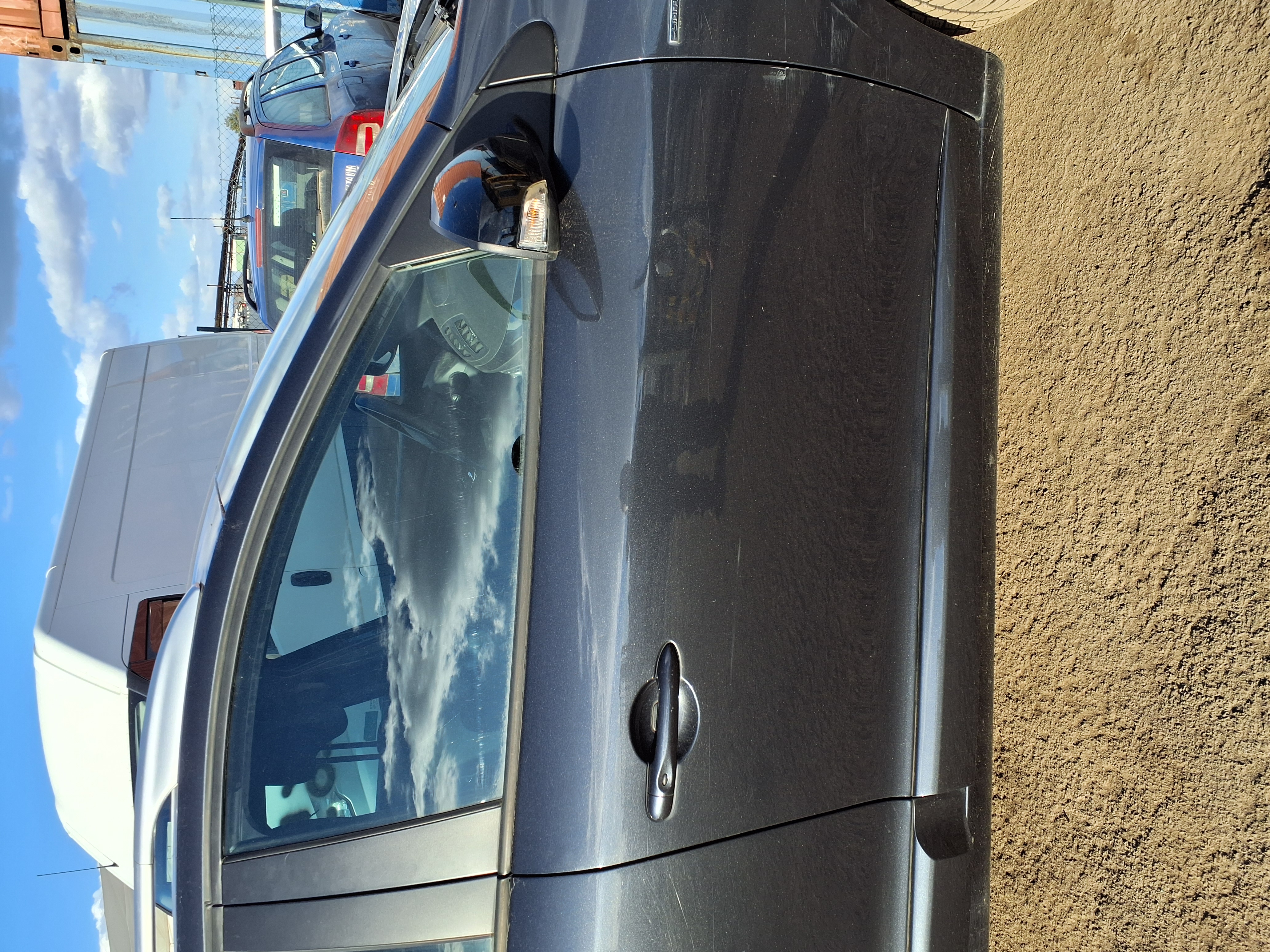 right_front_door