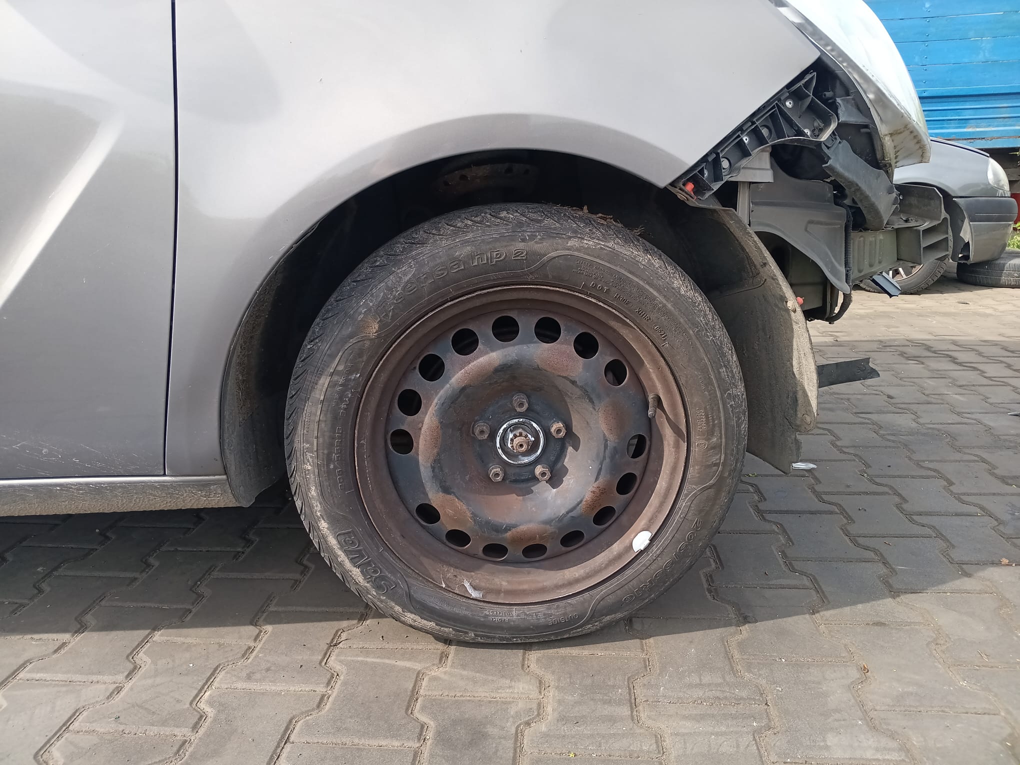front_right_wheel