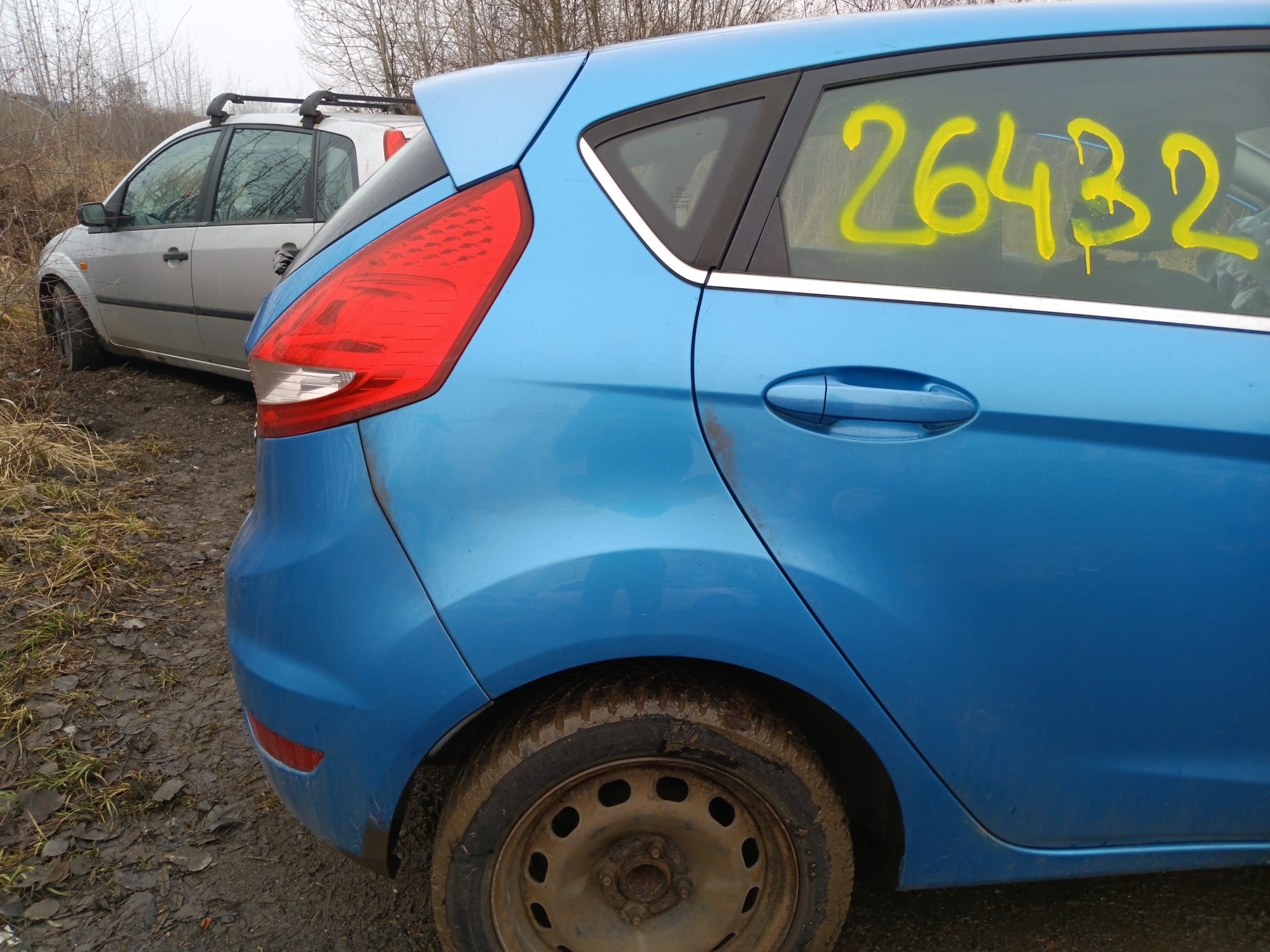 rear_right_fender