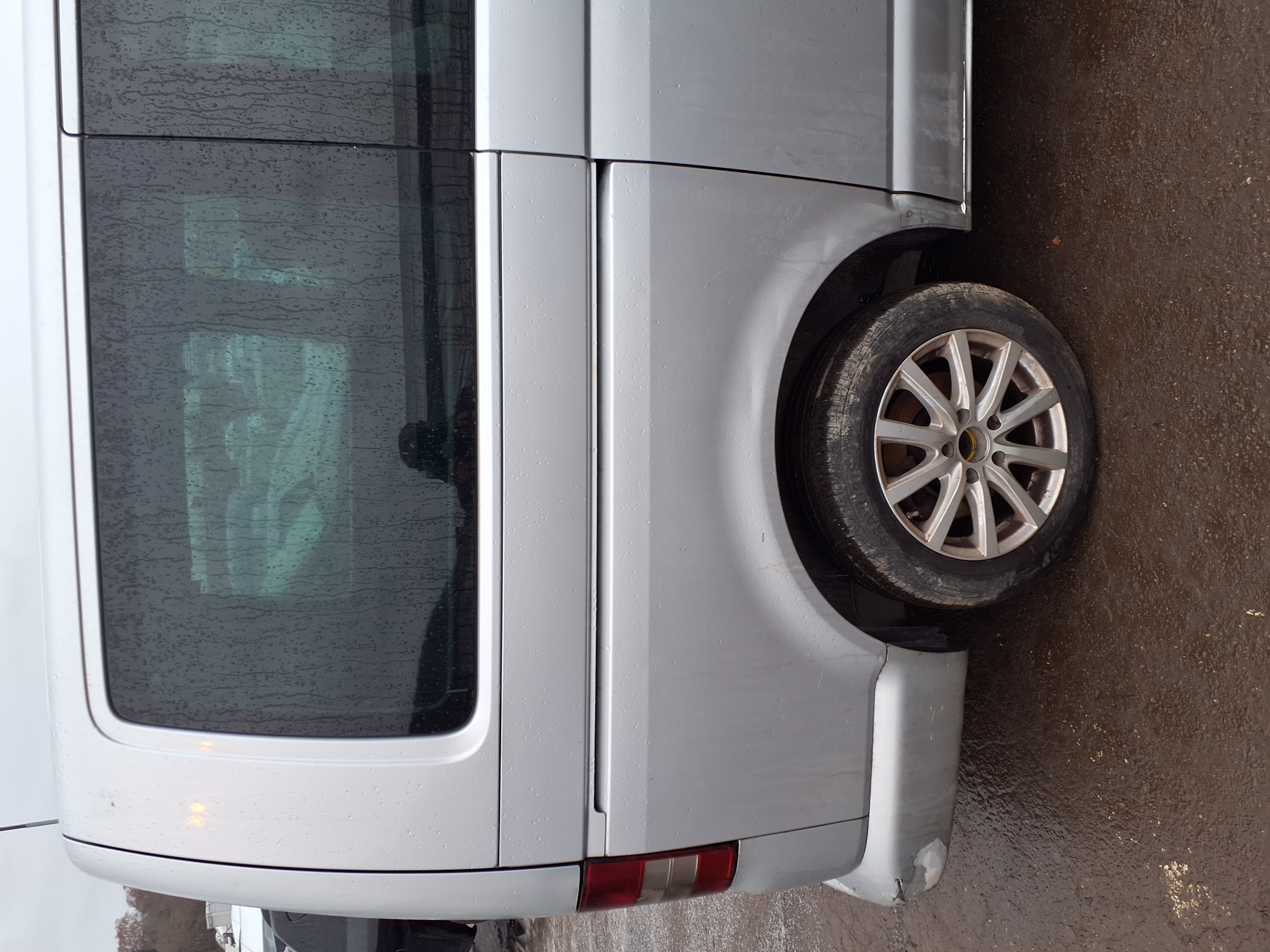 rear_right_fender