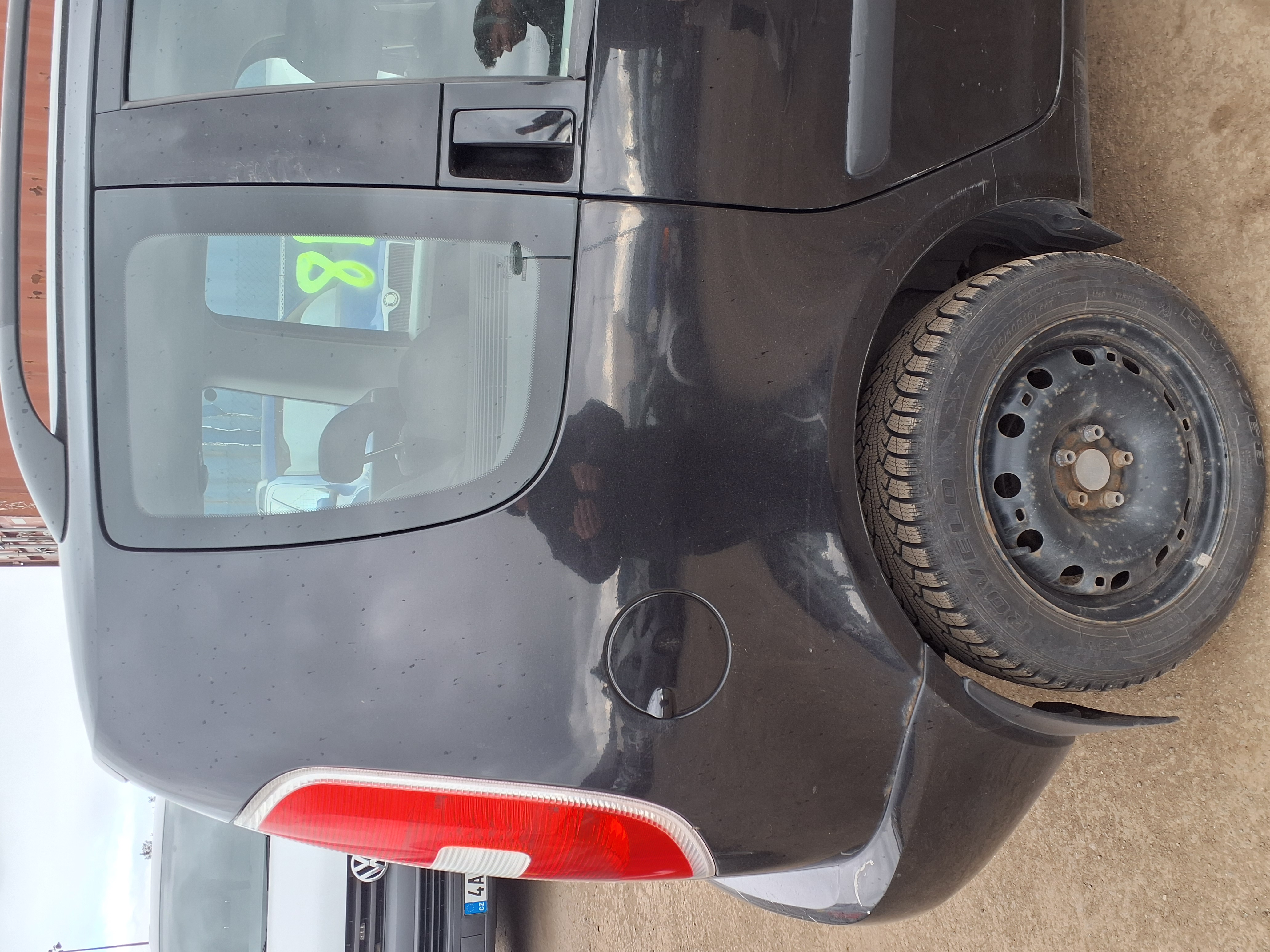 rear_right_fender