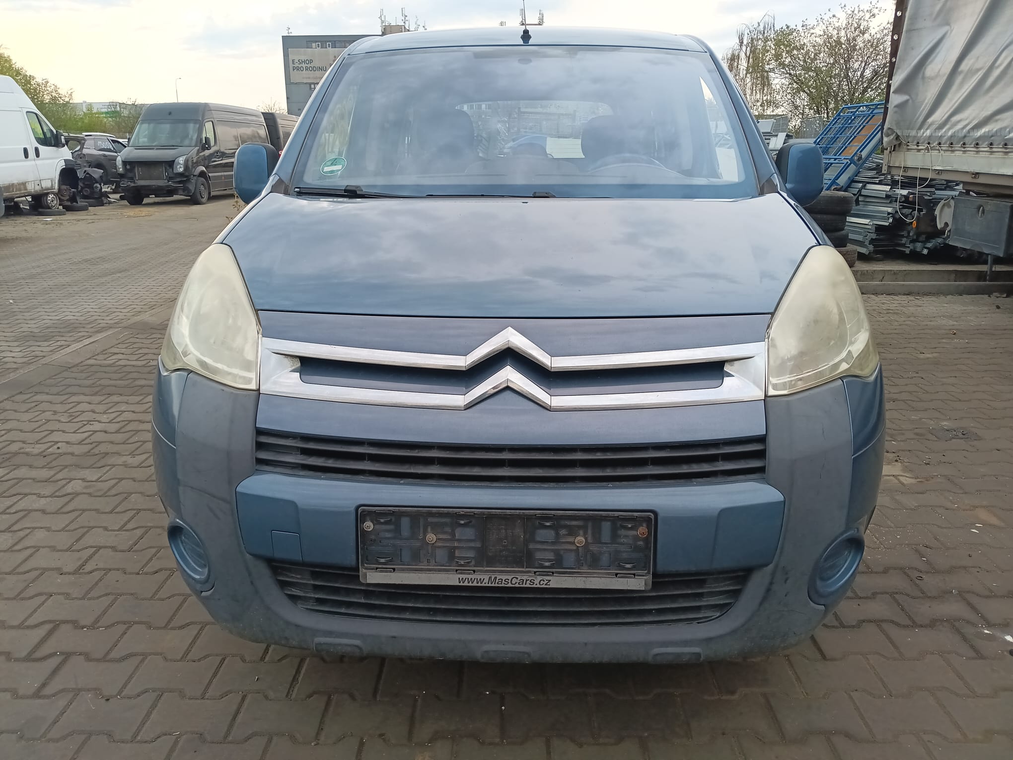 front_view