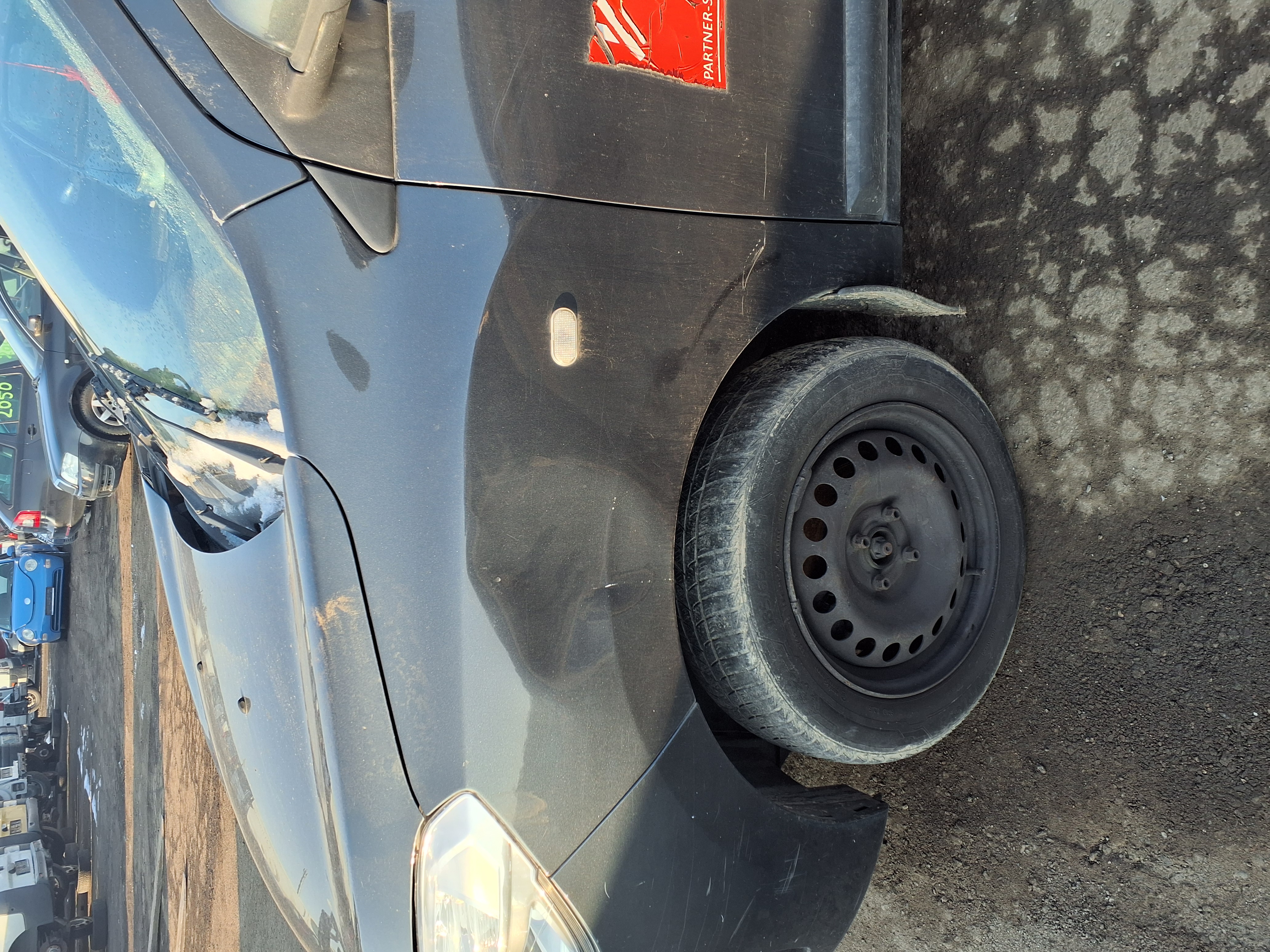 front_left_fender