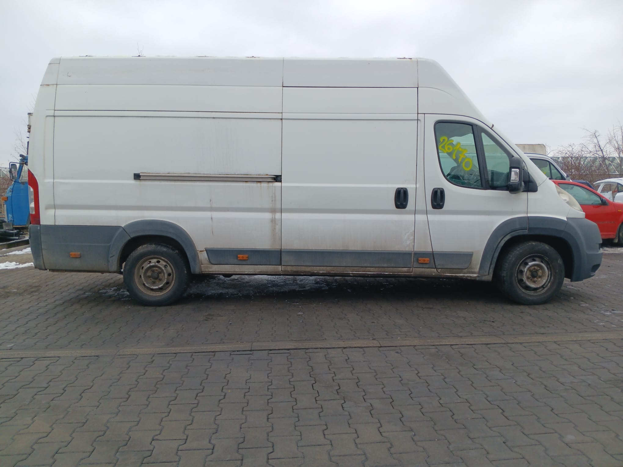 right_side_view