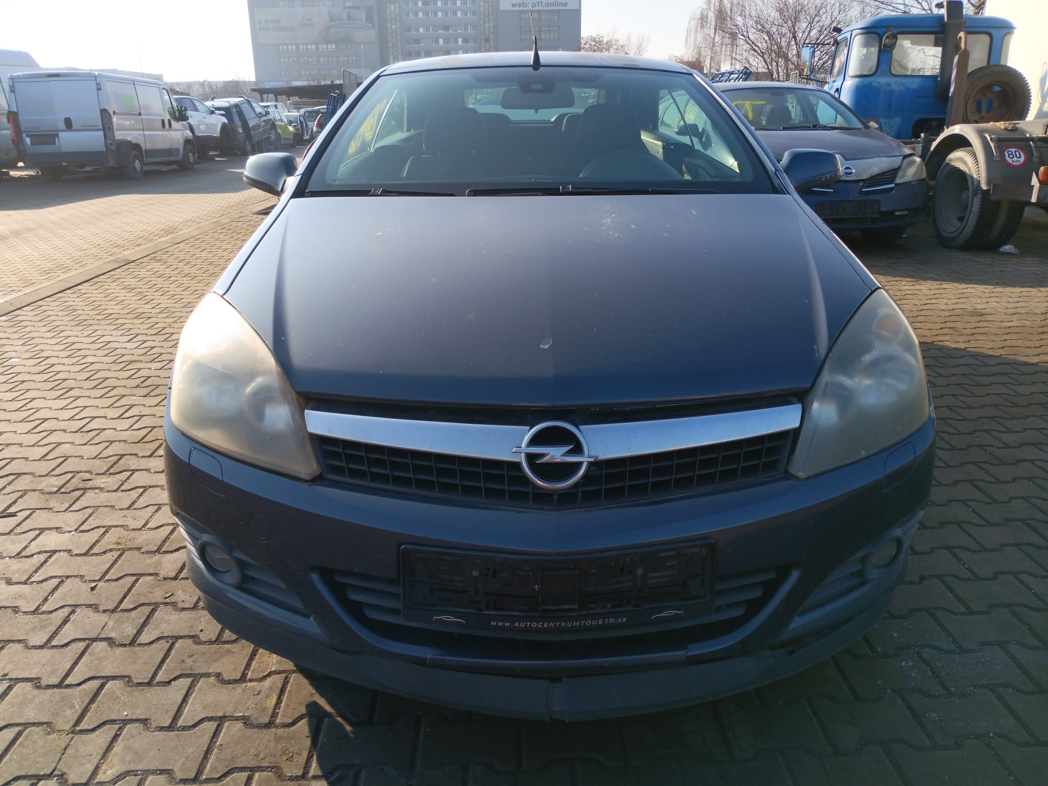 front_view
