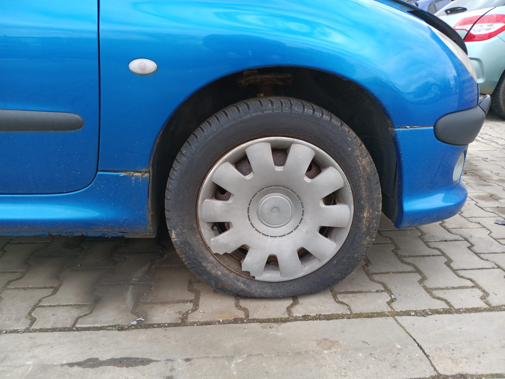 front_right_wheel