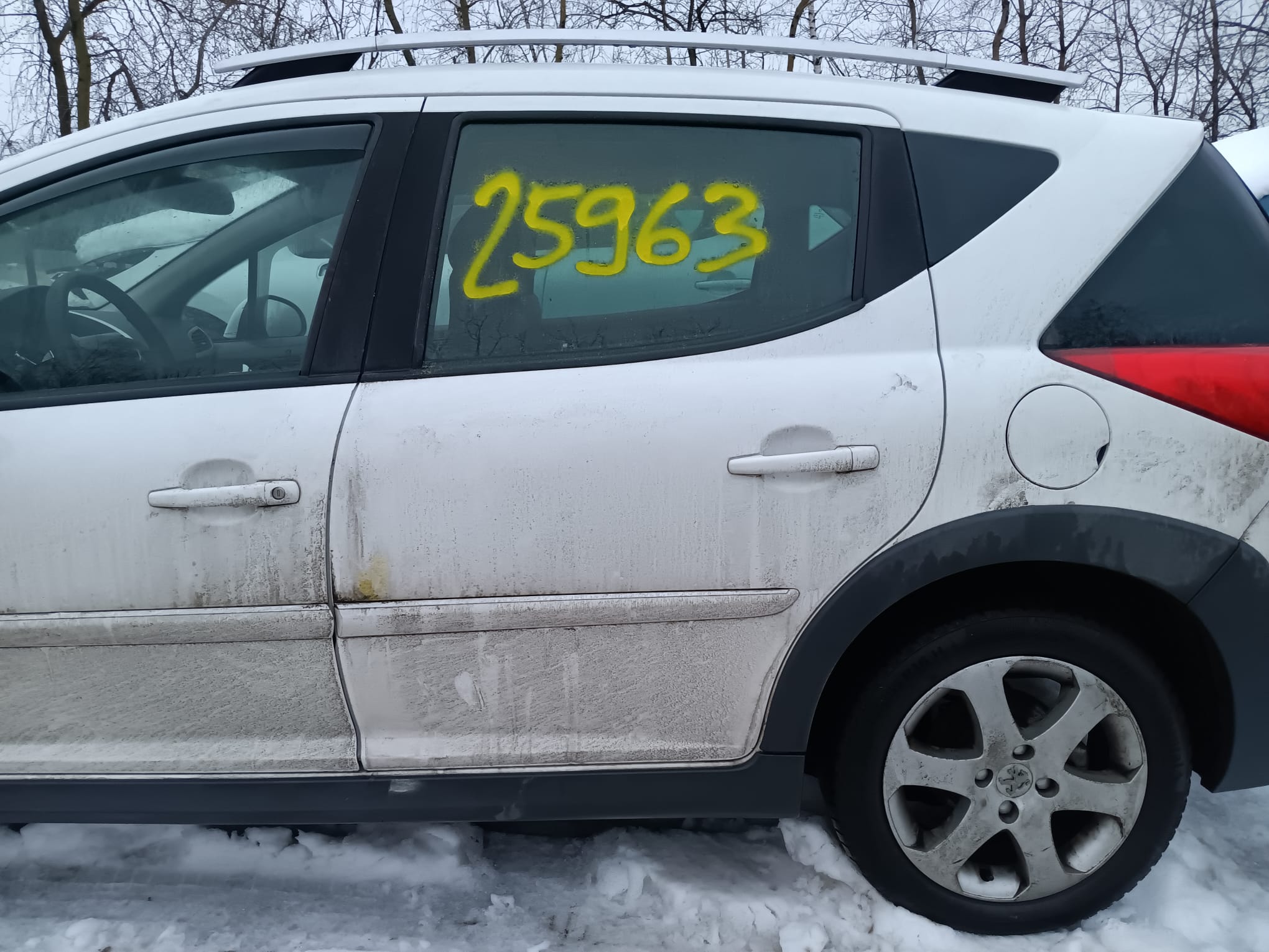 left_rear_door