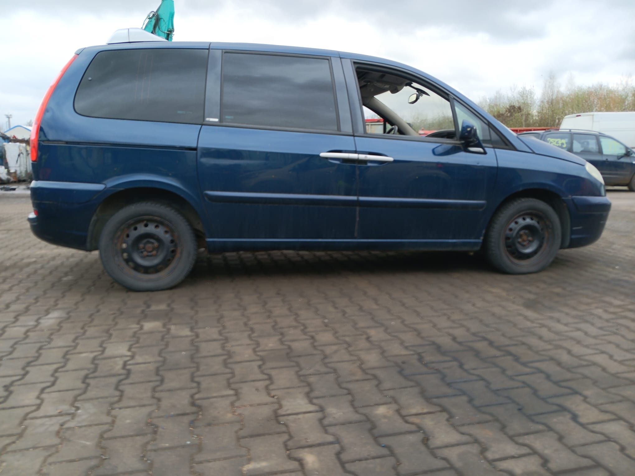 right_side_view