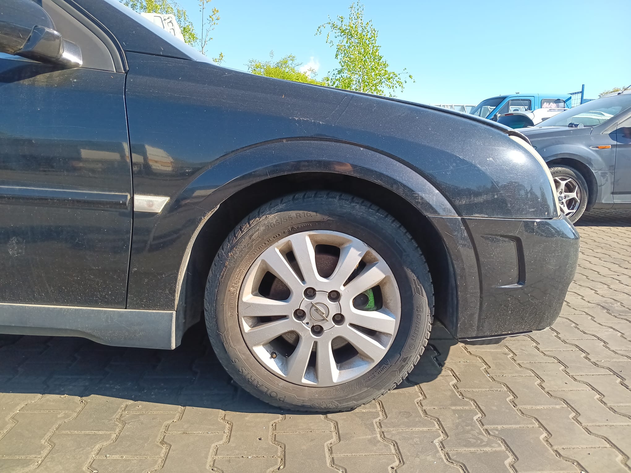 front_right_fender
