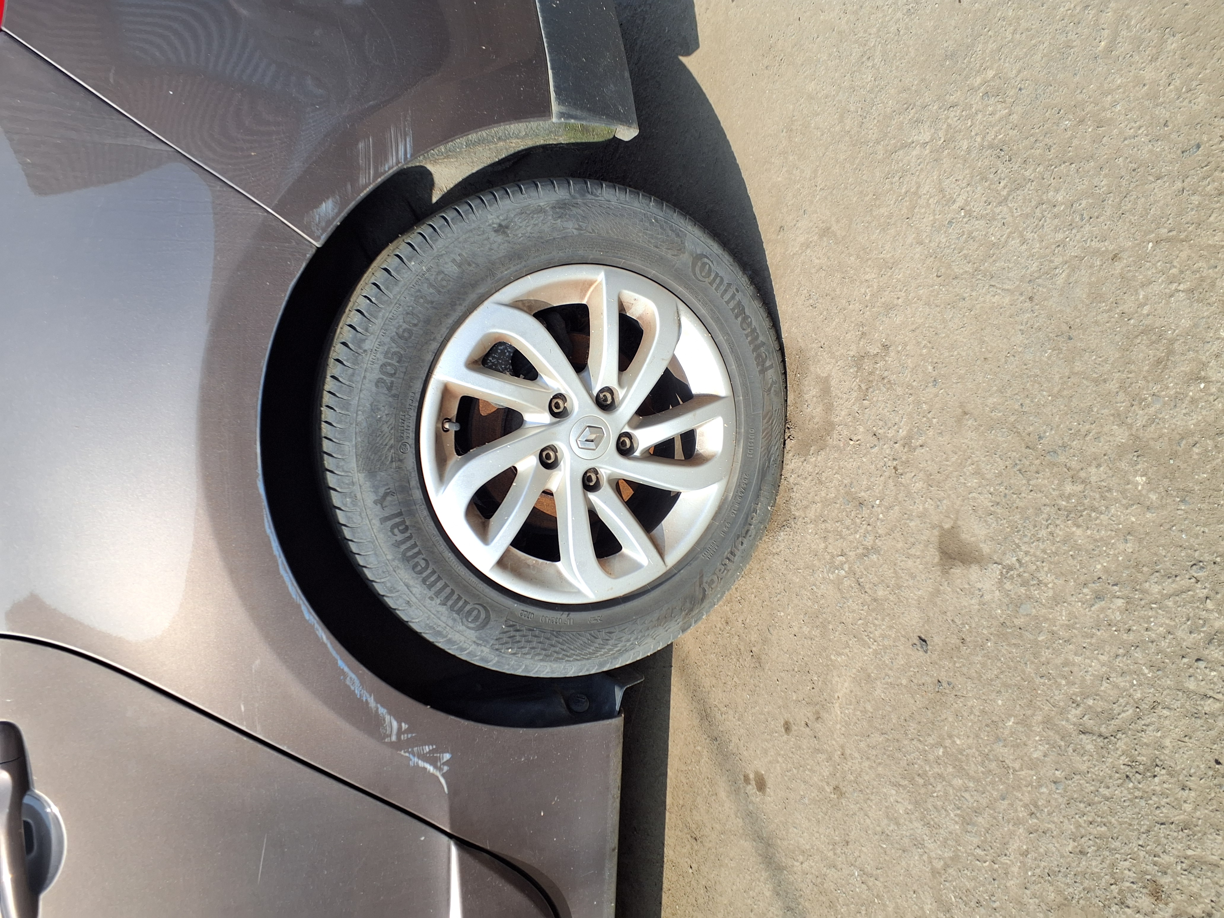 rear_left_wheel