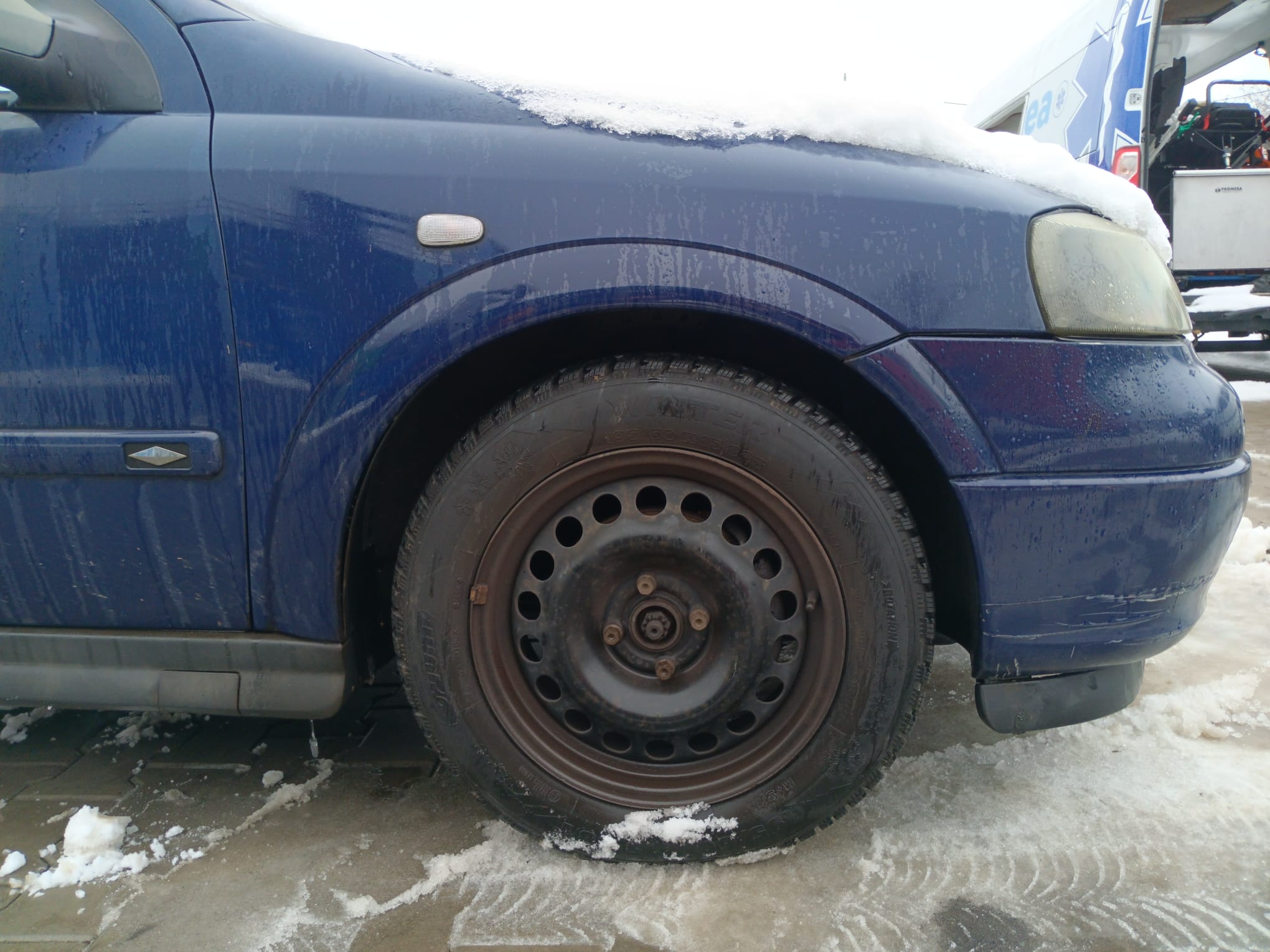 front_right_fender