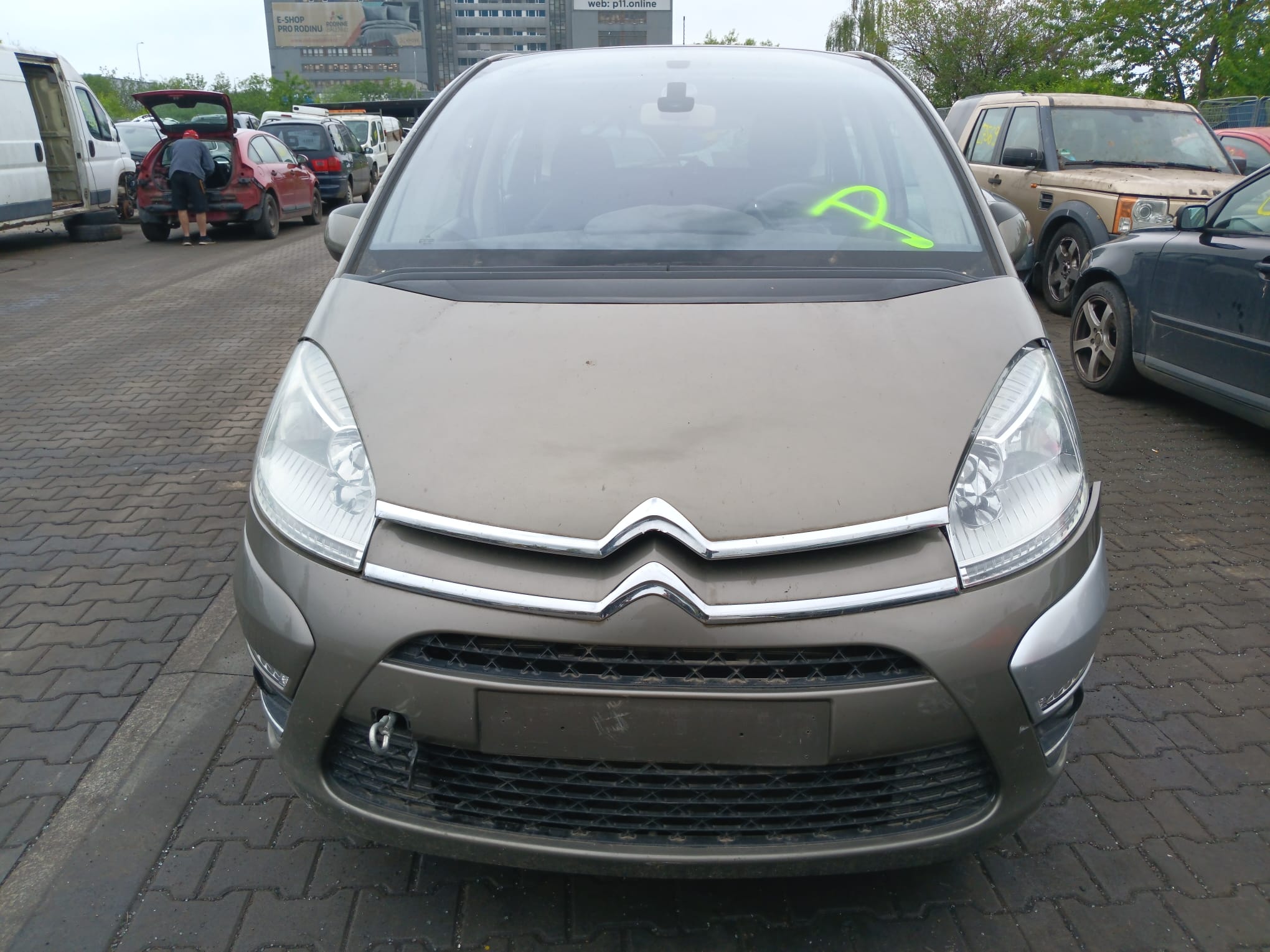 front_view