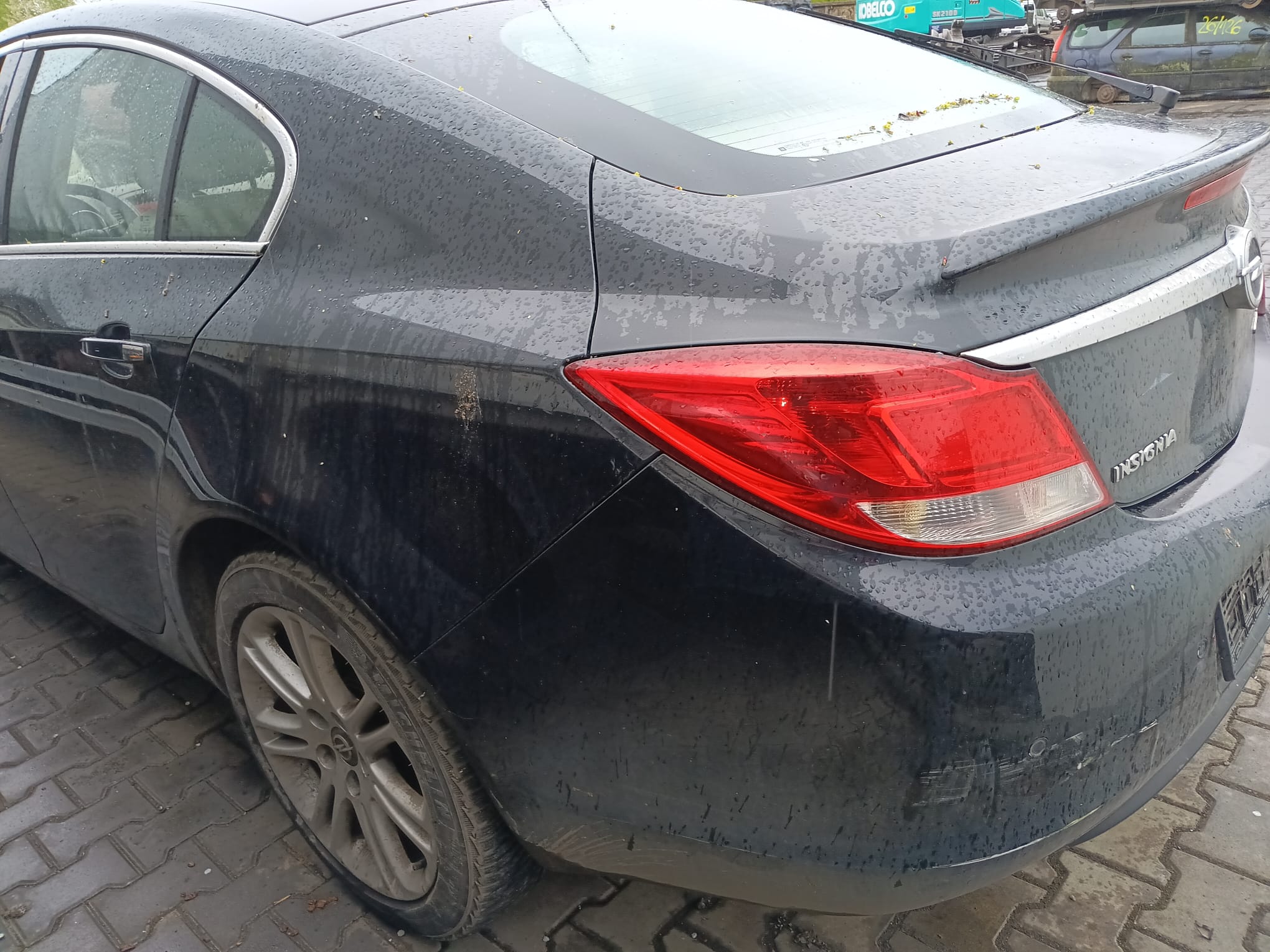 rear_left_fender