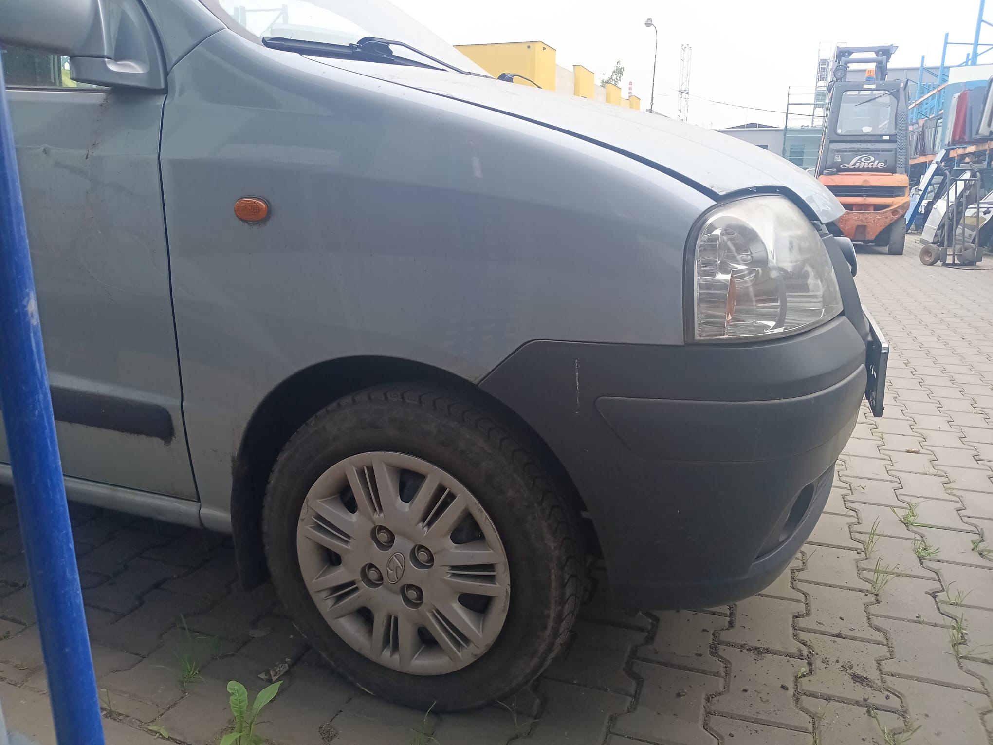 front_right_fender