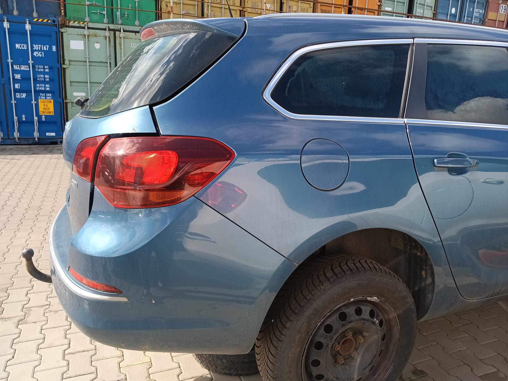 rear_right_fender
