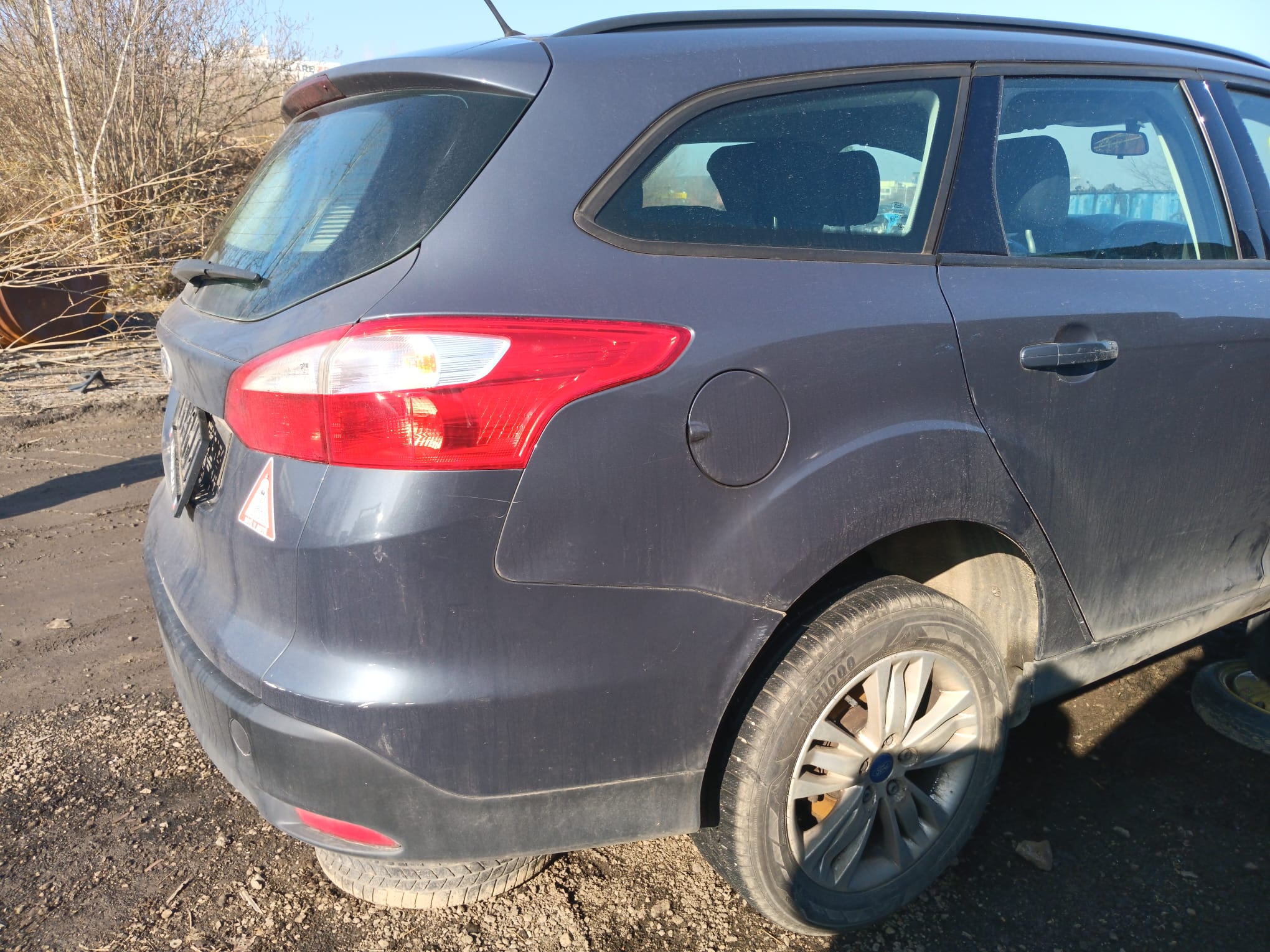 rear_right_fender