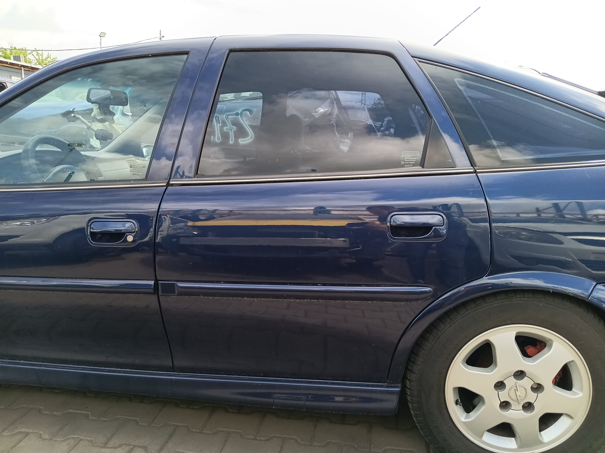 left_rear_door