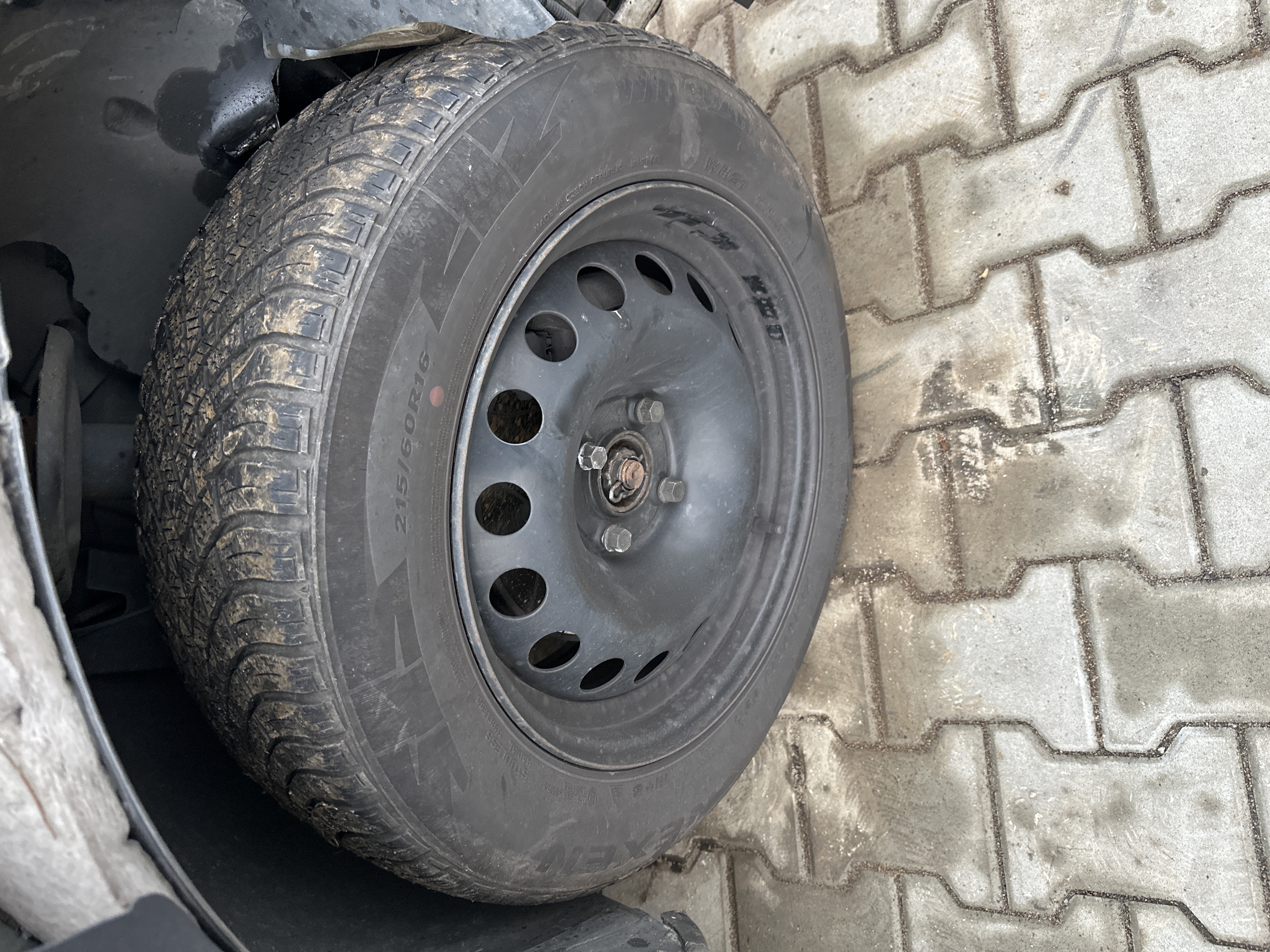 front_right_wheel