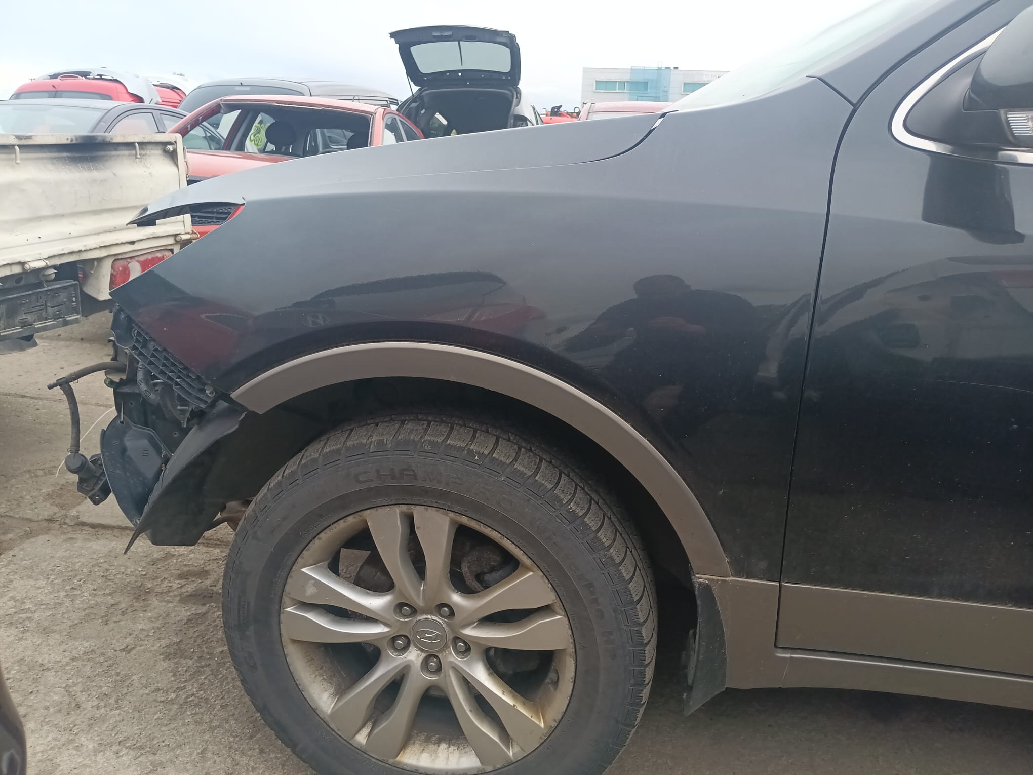 front_left_fender