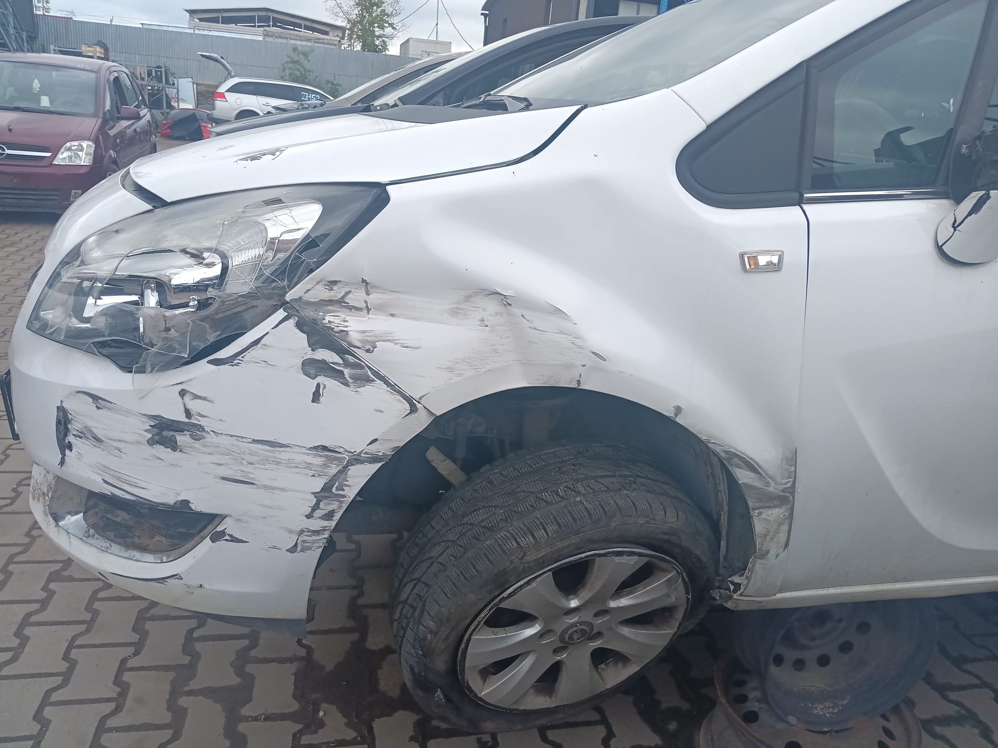 front_left_fender