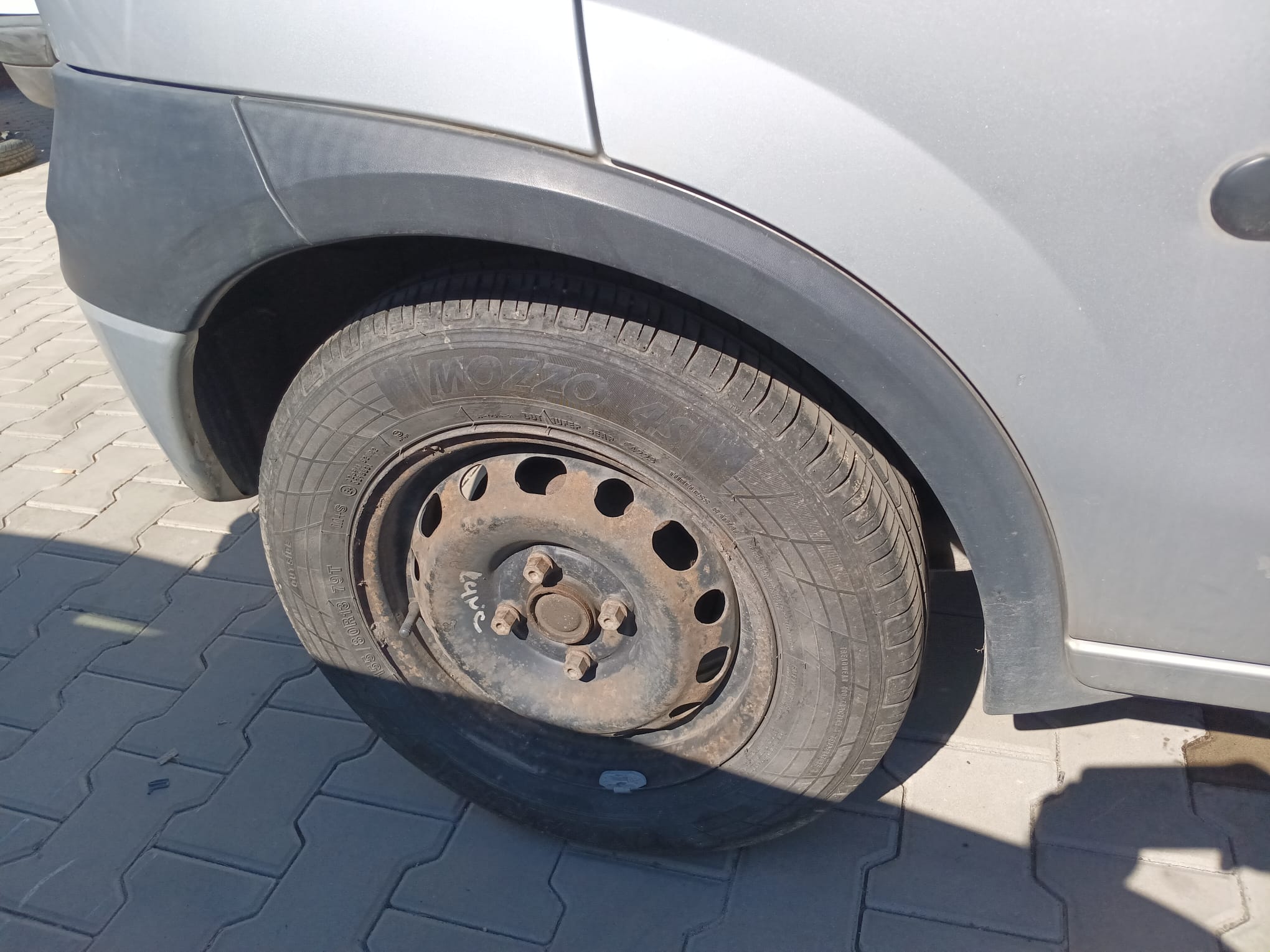 rear_right_wheel