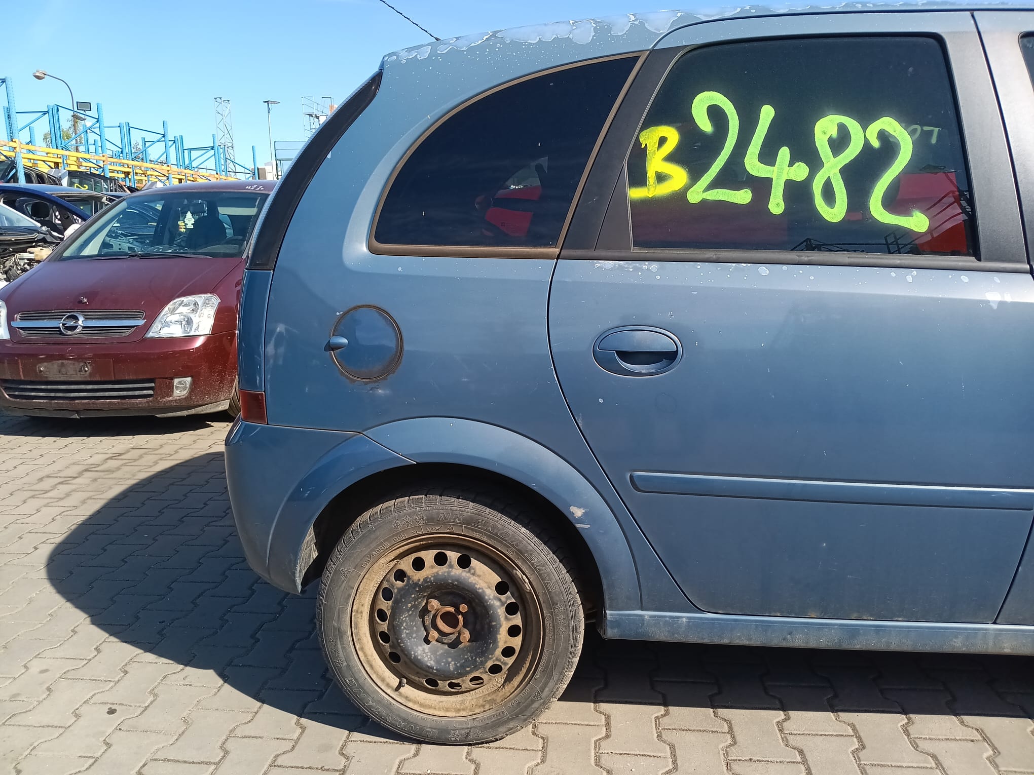rear_right_fender