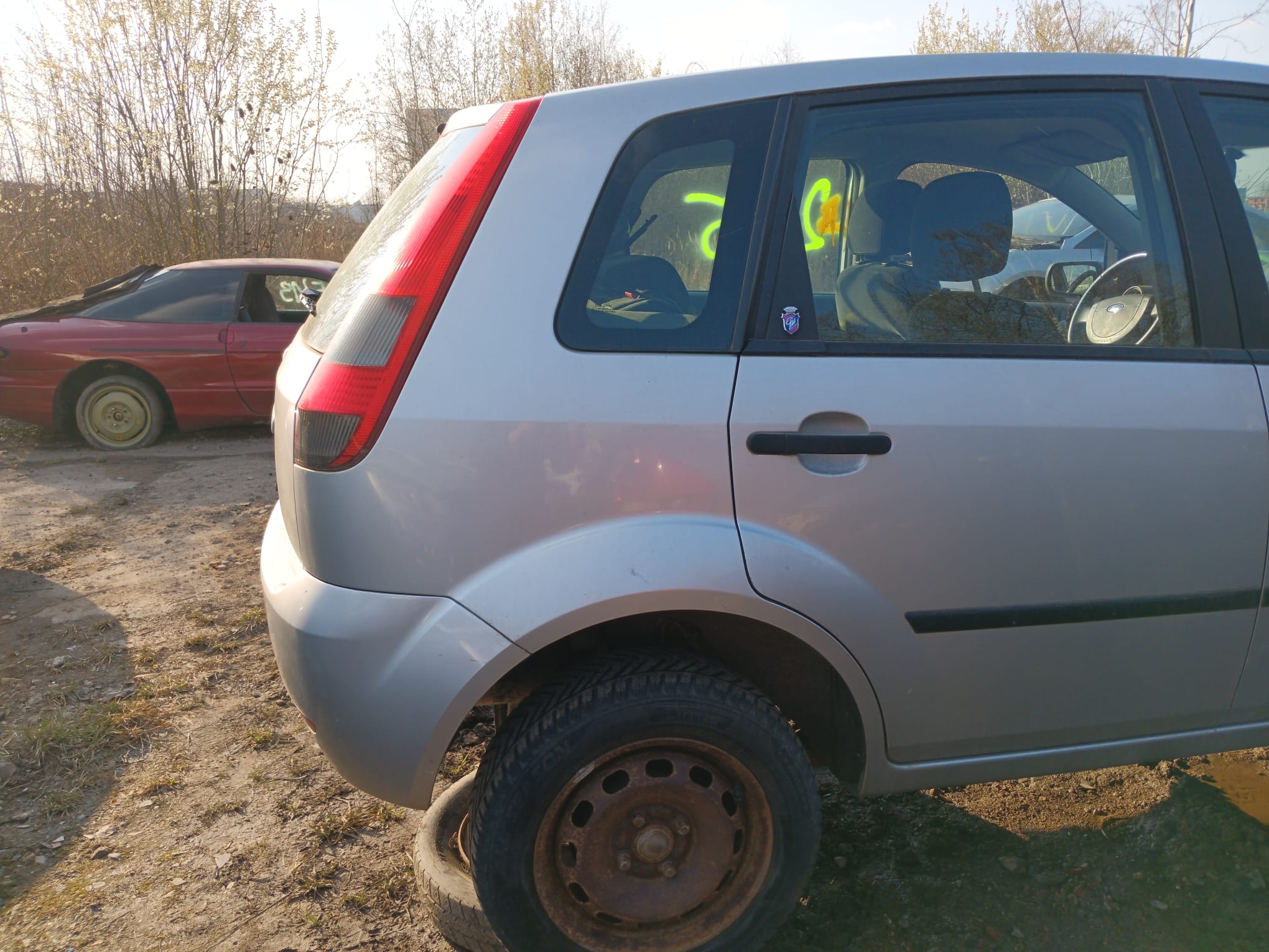 rear_right_fender