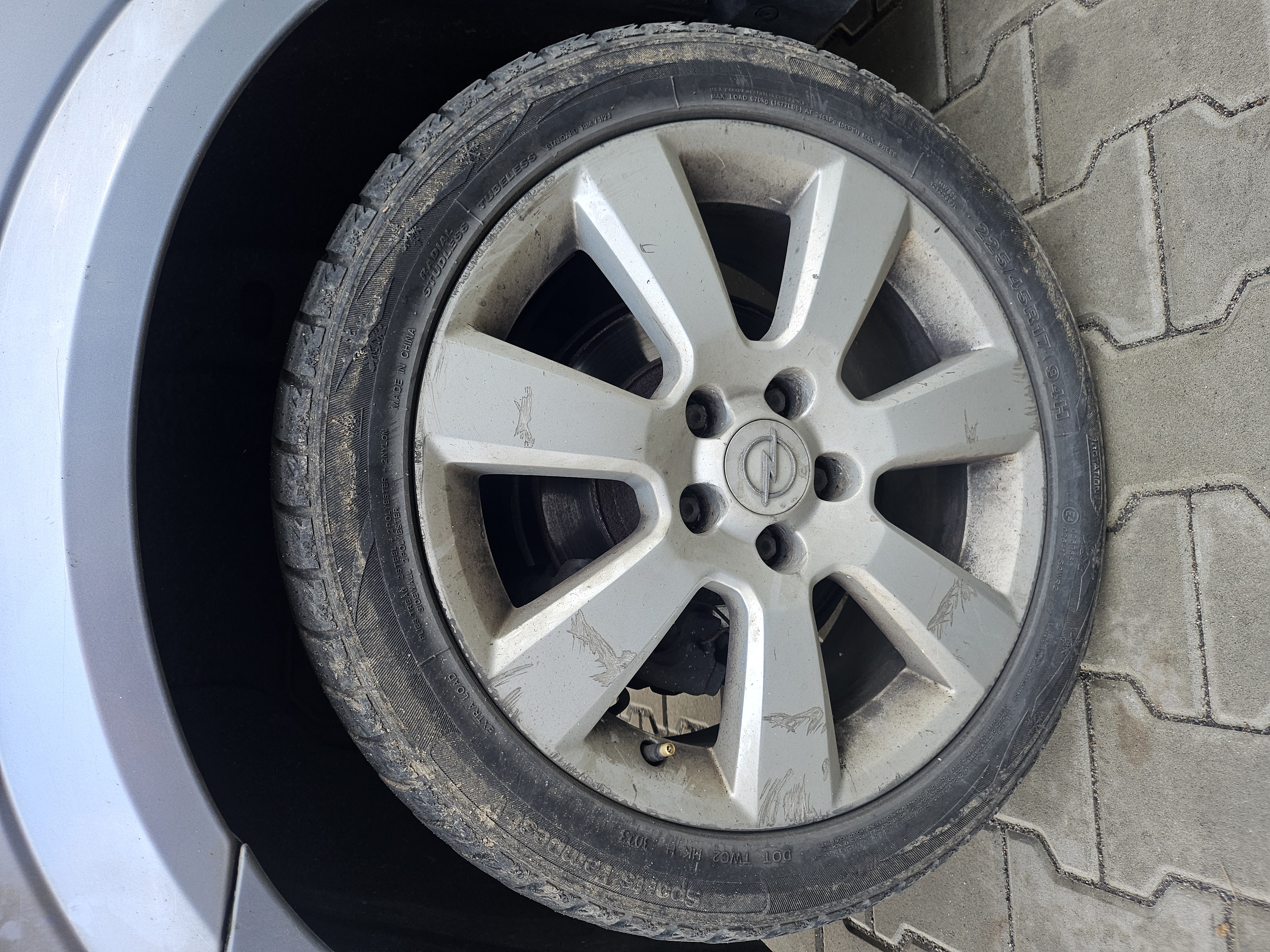 rear_right_wheel