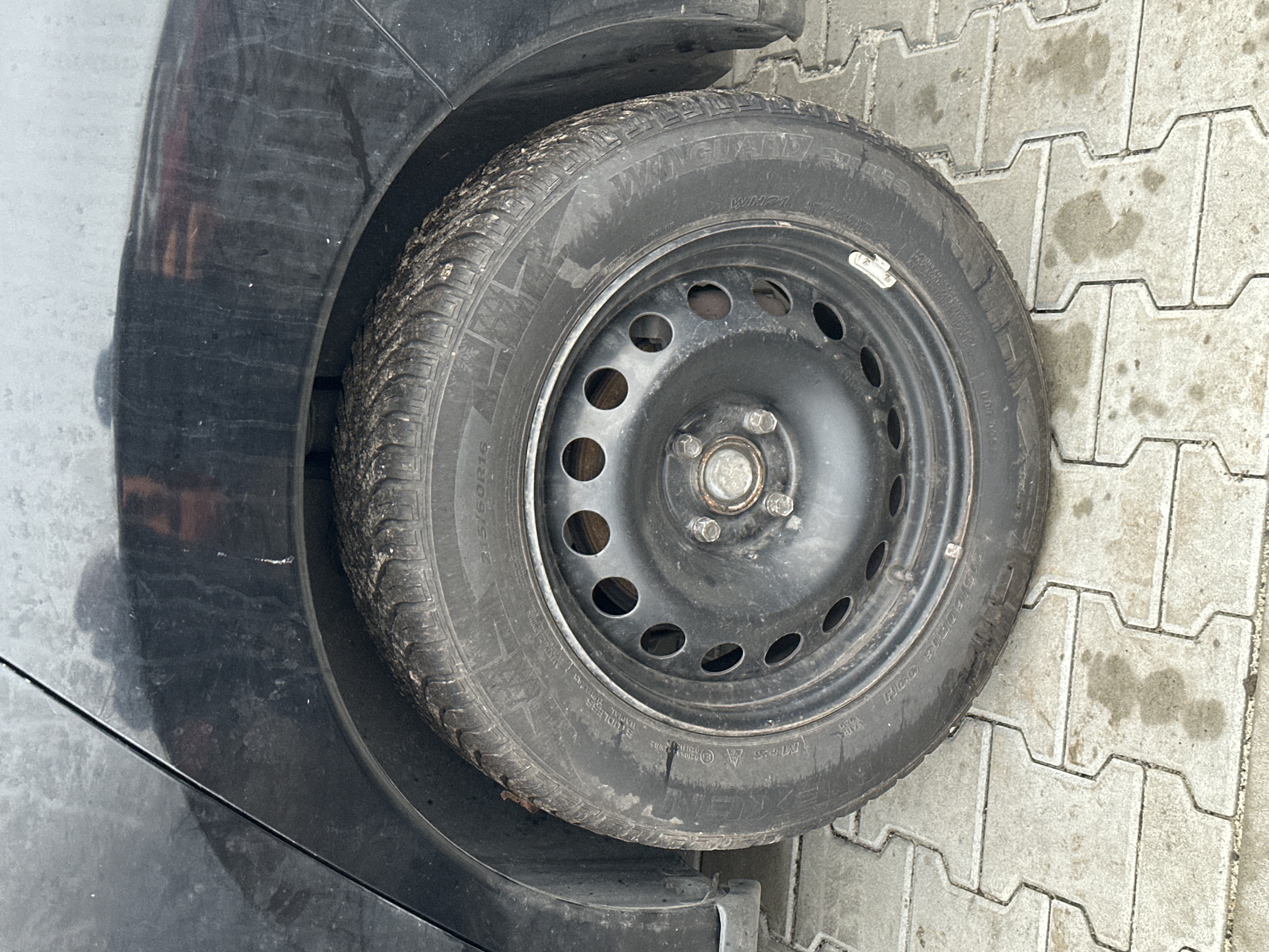 rear_left_wheel