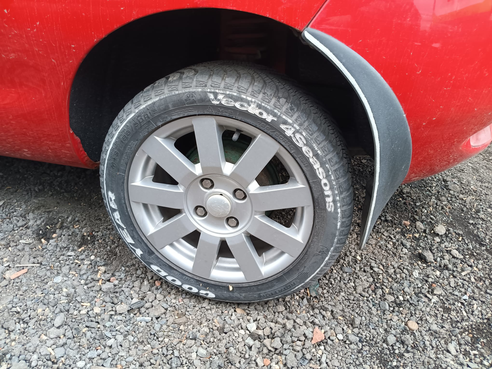 rear_left_wheel